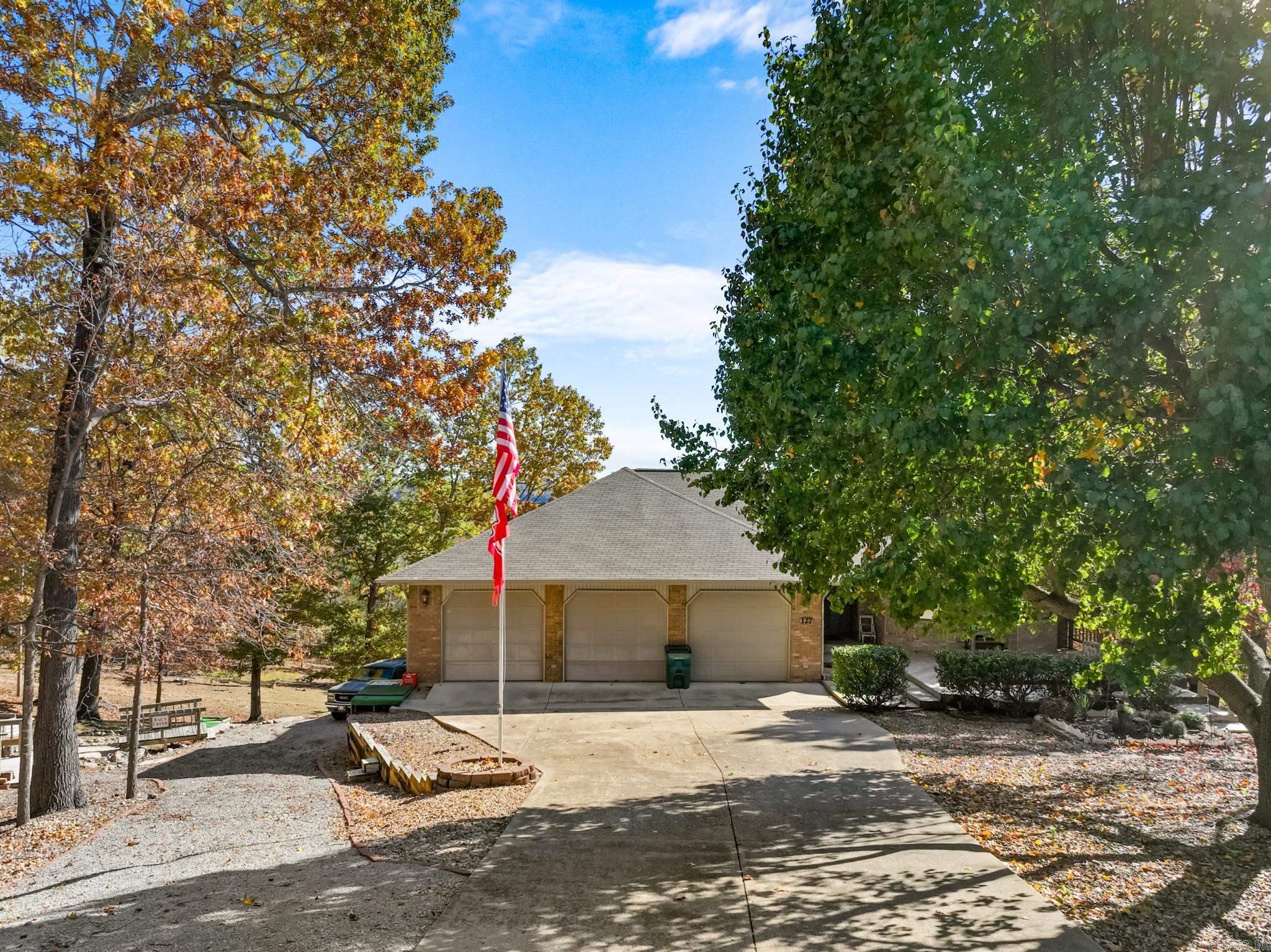 POINT RETURN HIGHLANDS - Residential