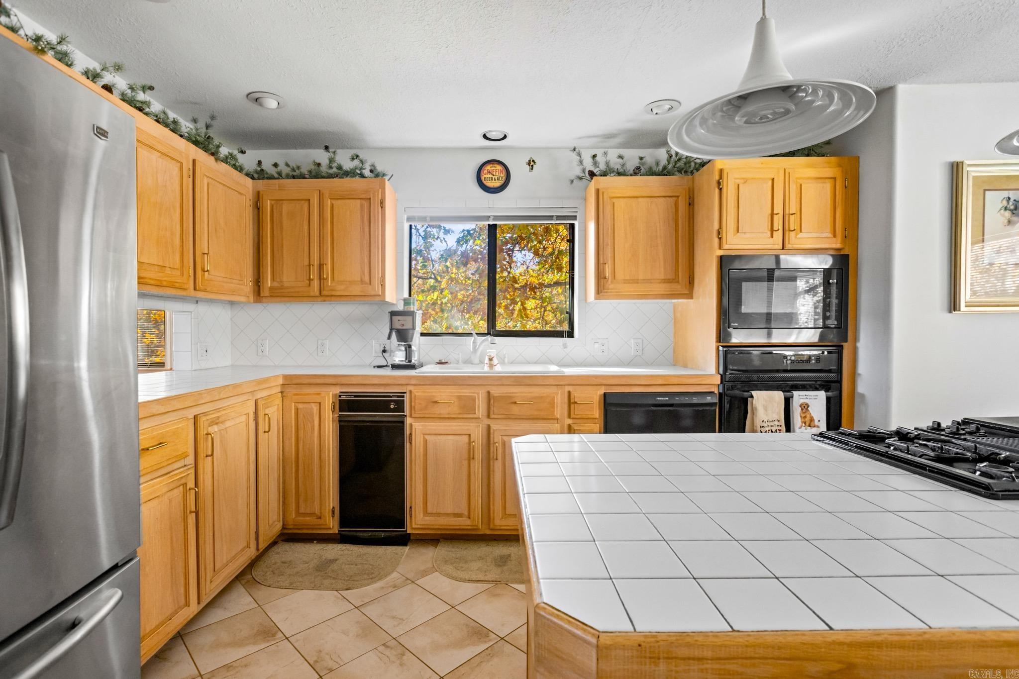 POINT RETURN HIGHLANDS - Residential