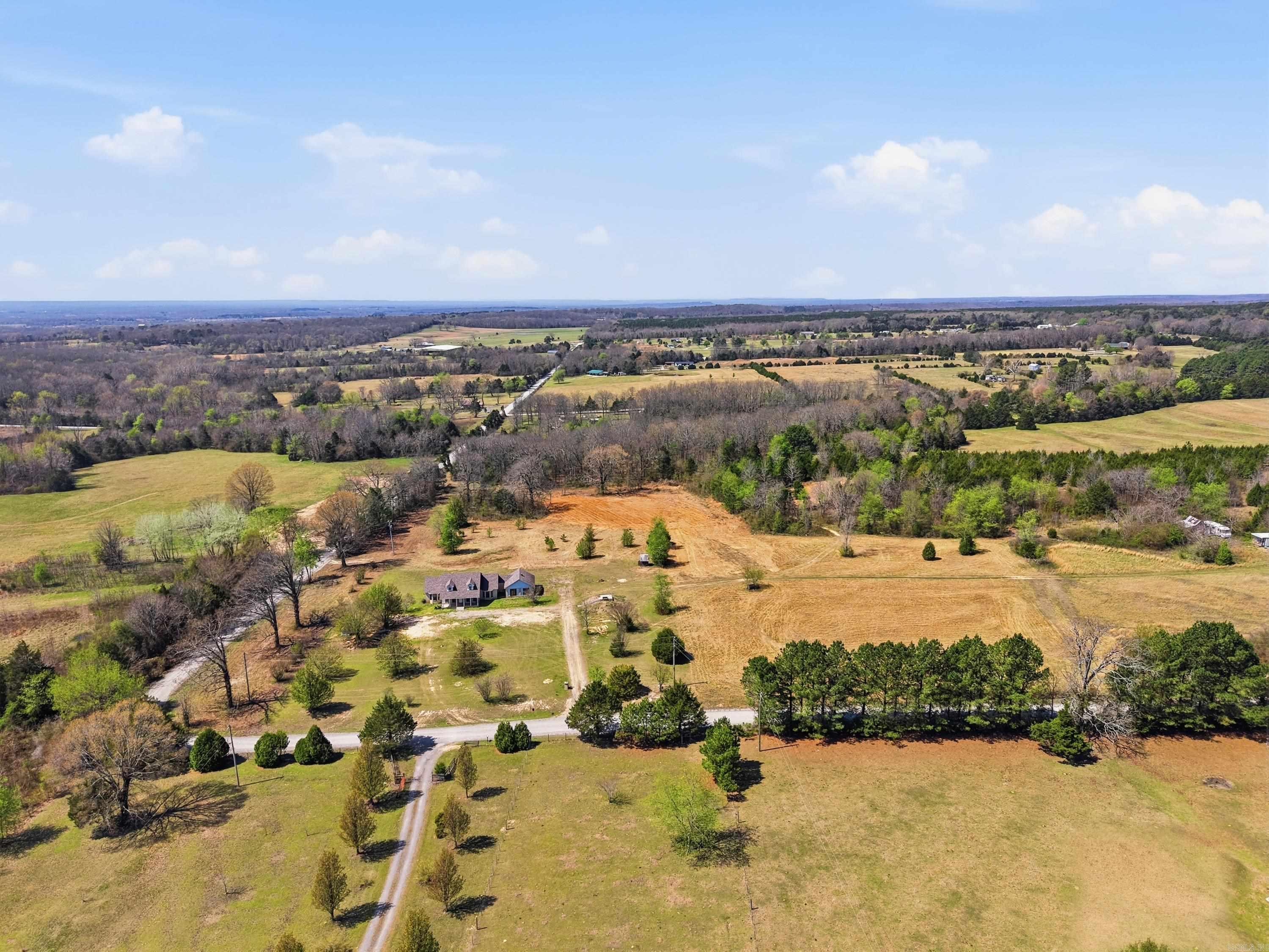 NEWBERRY FARMS - Residential