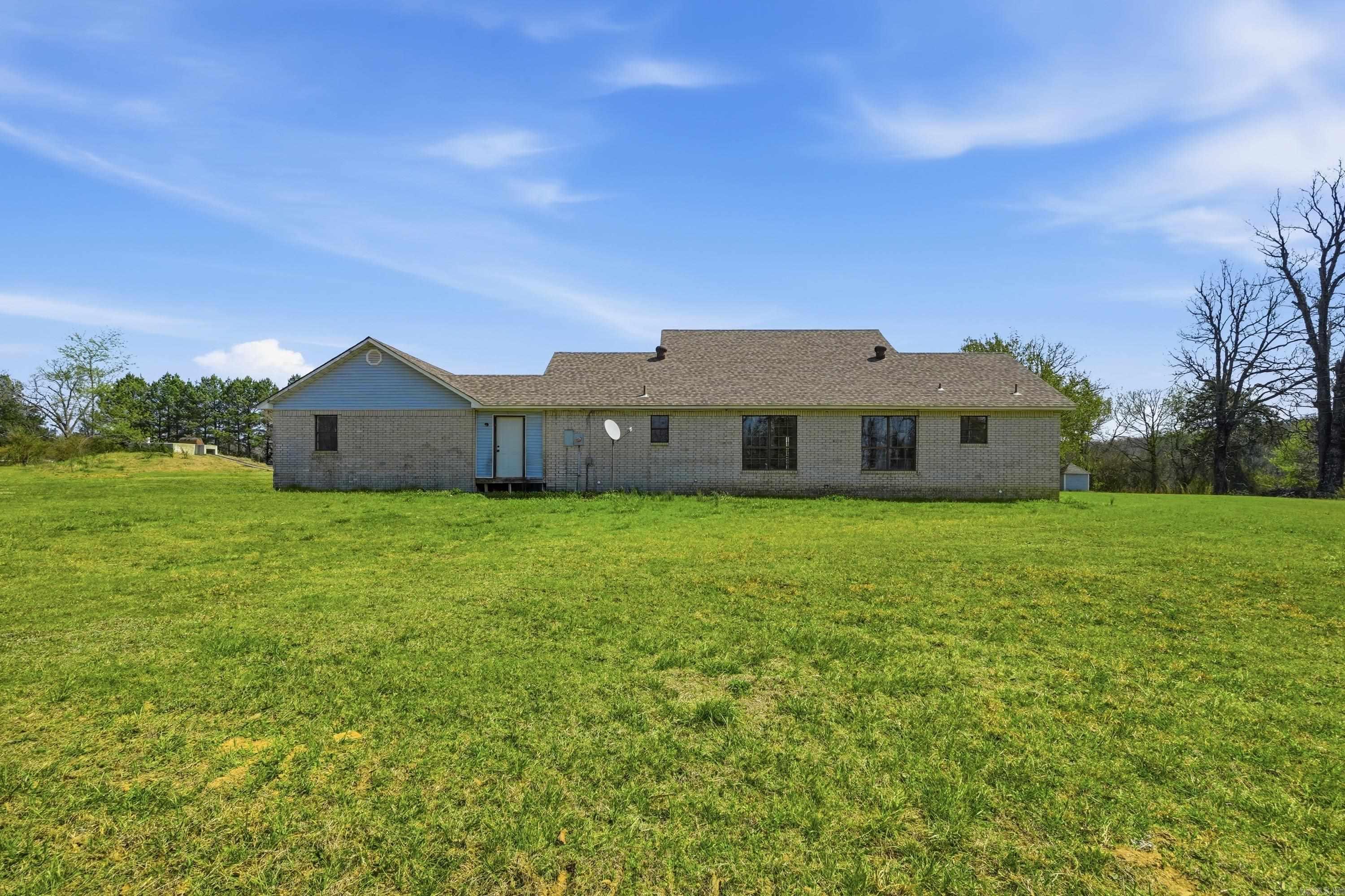 NEWBERRY FARMS - Residential