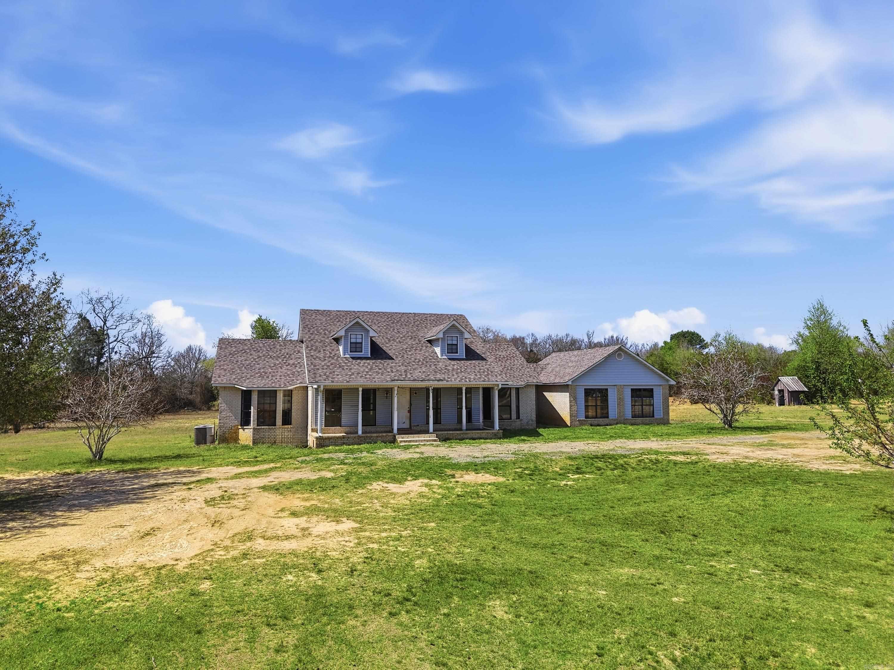 NEWBERRY FARMS - Residential