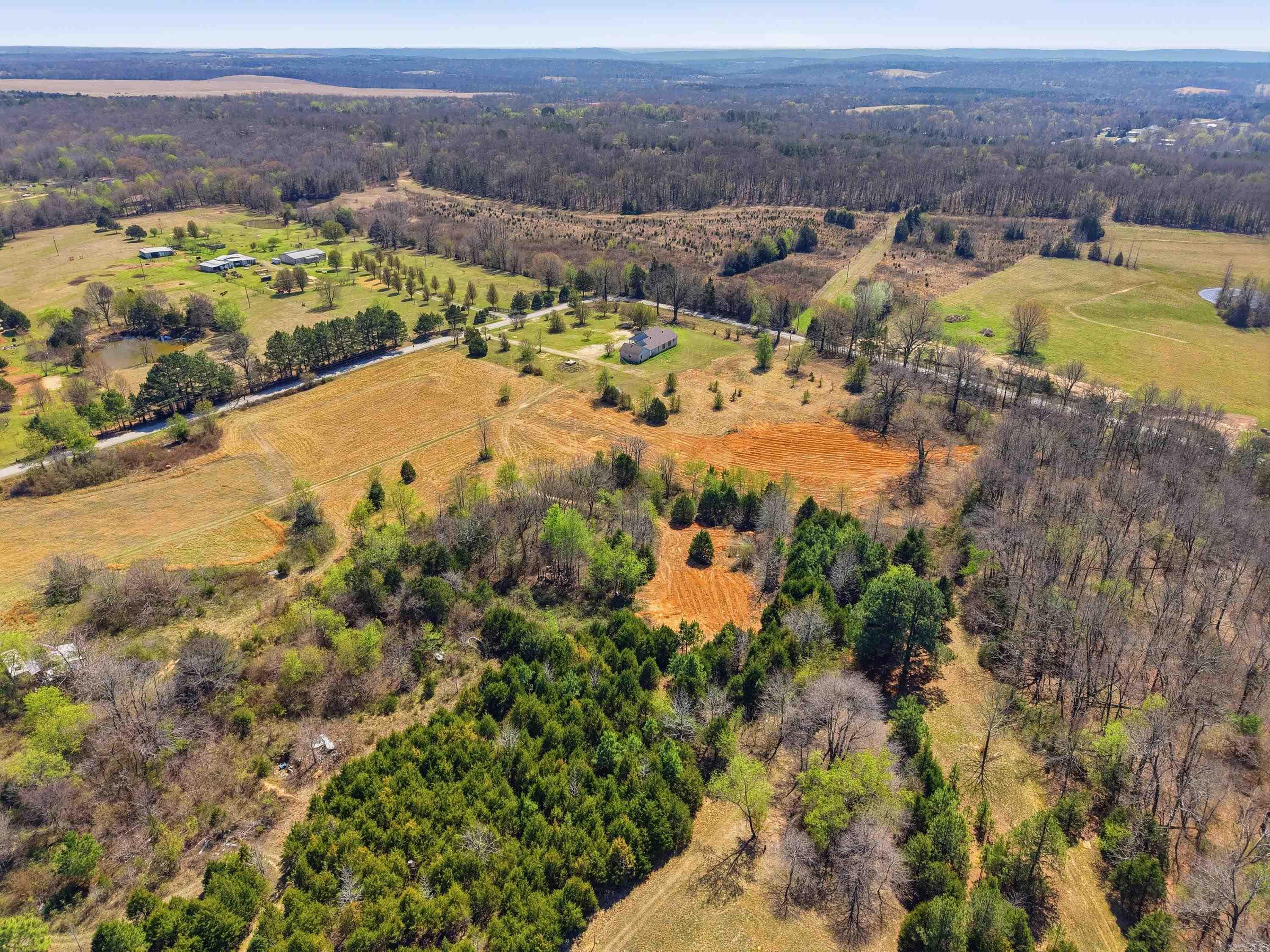 NEWBERRY FARMS - Residential