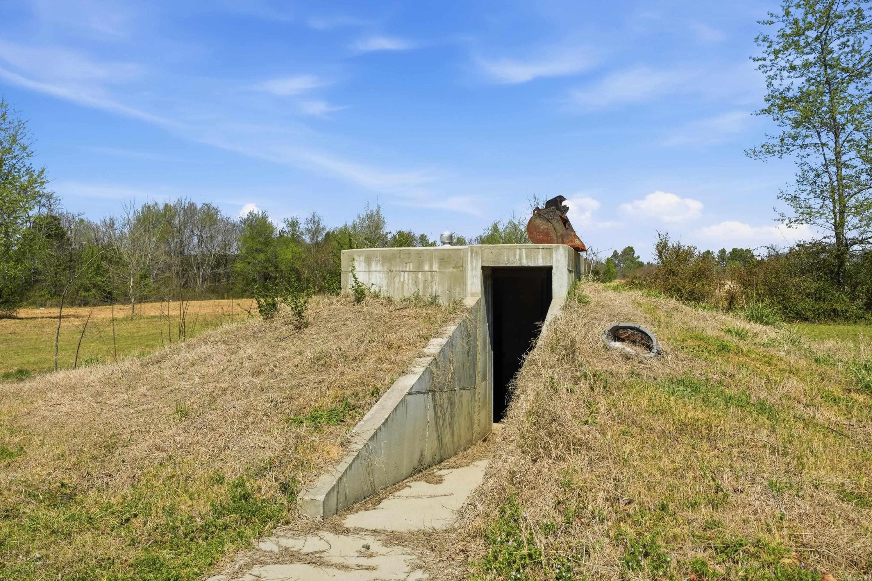 NEWBERRY FARMS - Residential