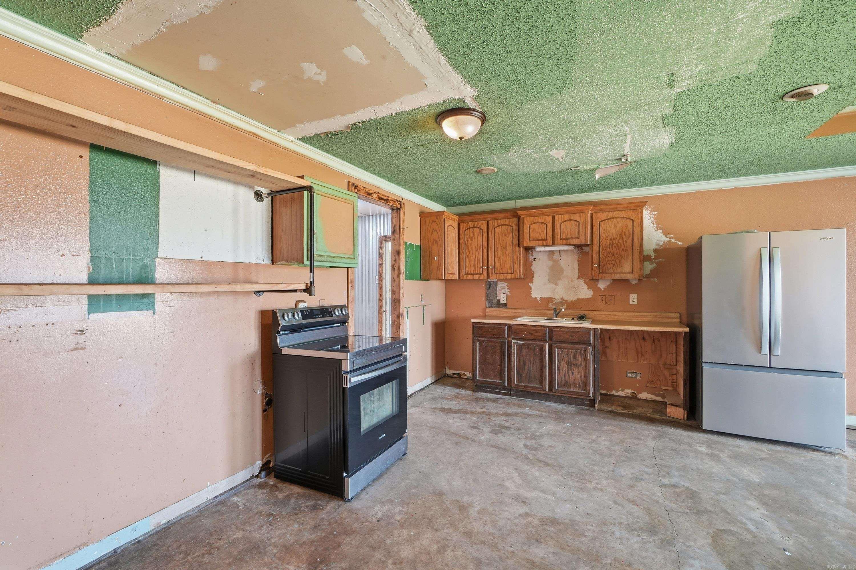 NEWBERRY FARMS - Residential