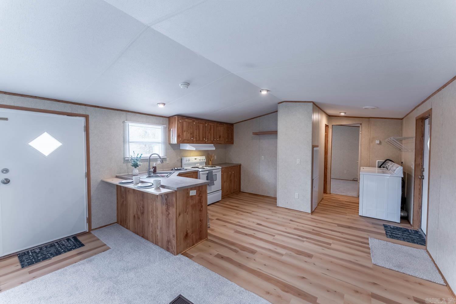 INDIAN HILLS EST - Residential