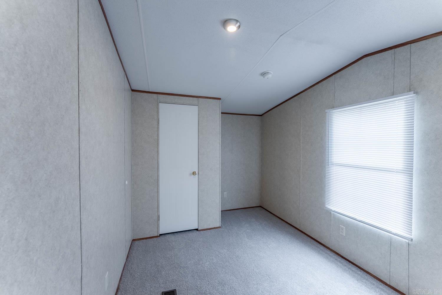 INDIAN HILLS EST - Residential