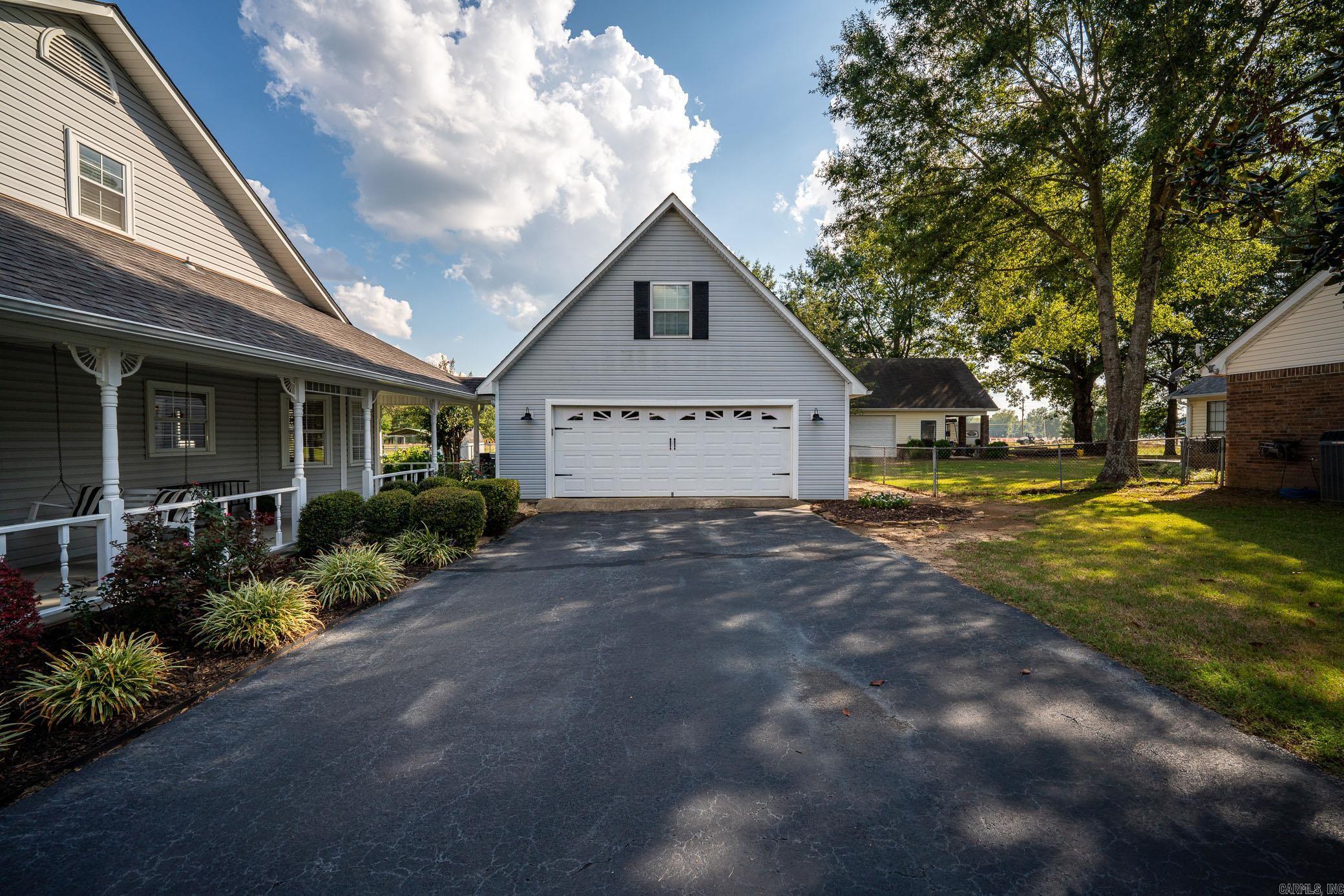 WESTWOOD - Residential