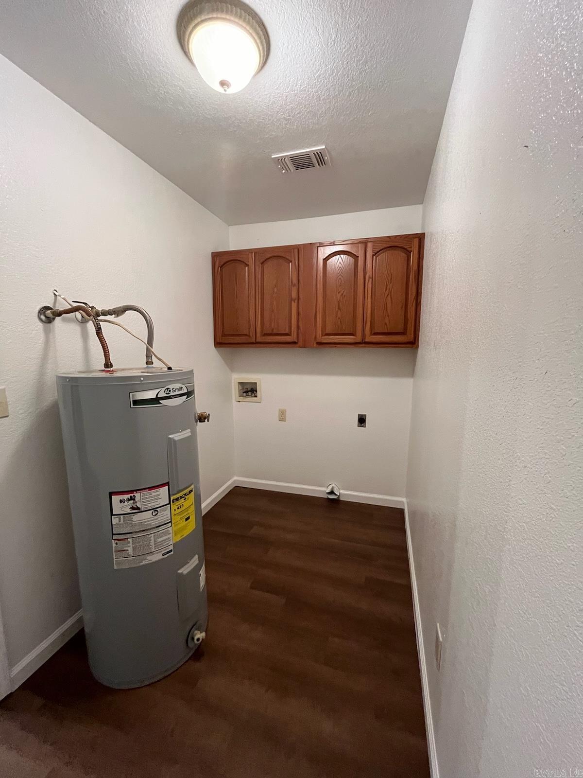 WHITAKER HILL - Residential