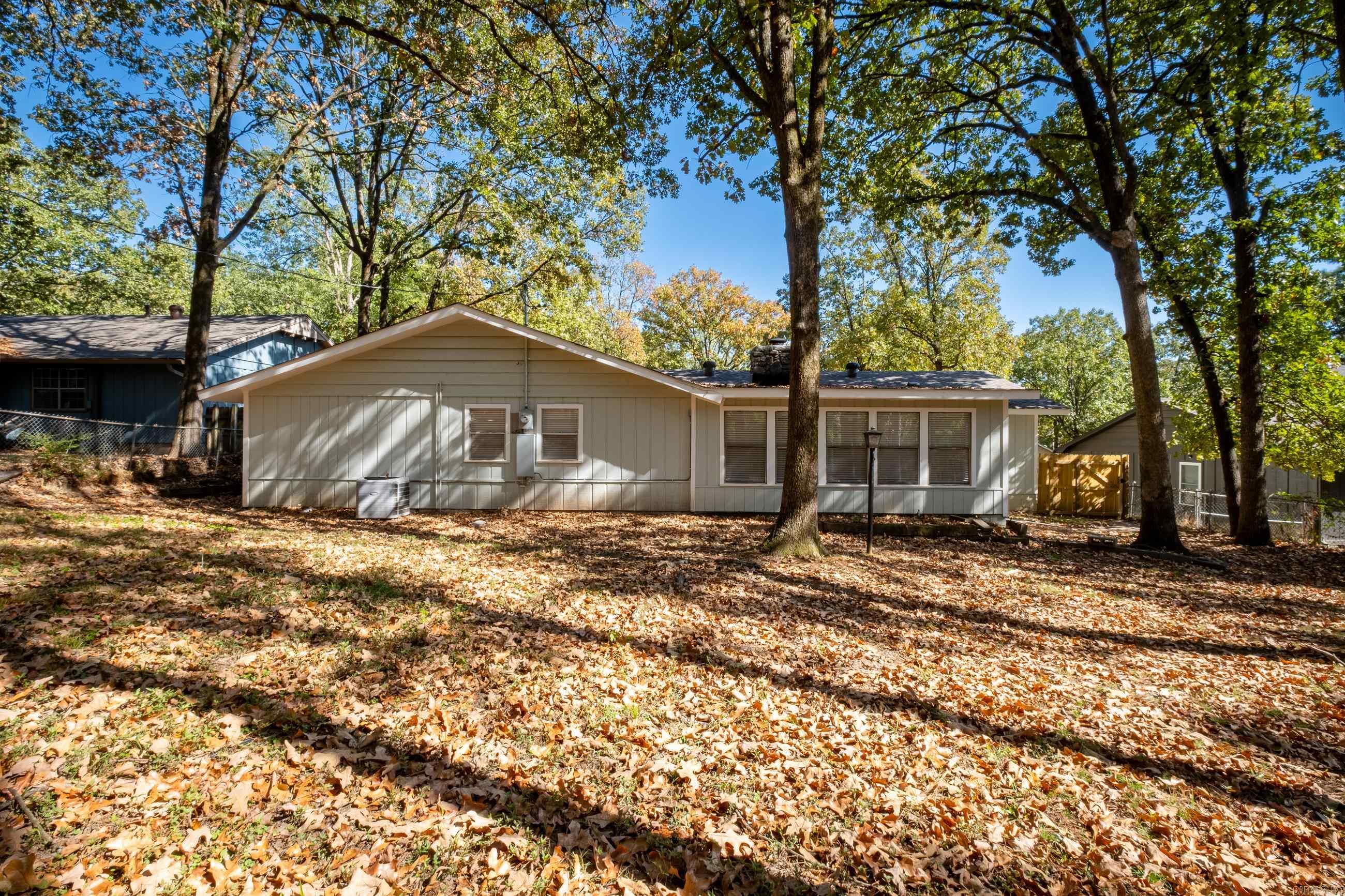 COLONY WEST - Residential