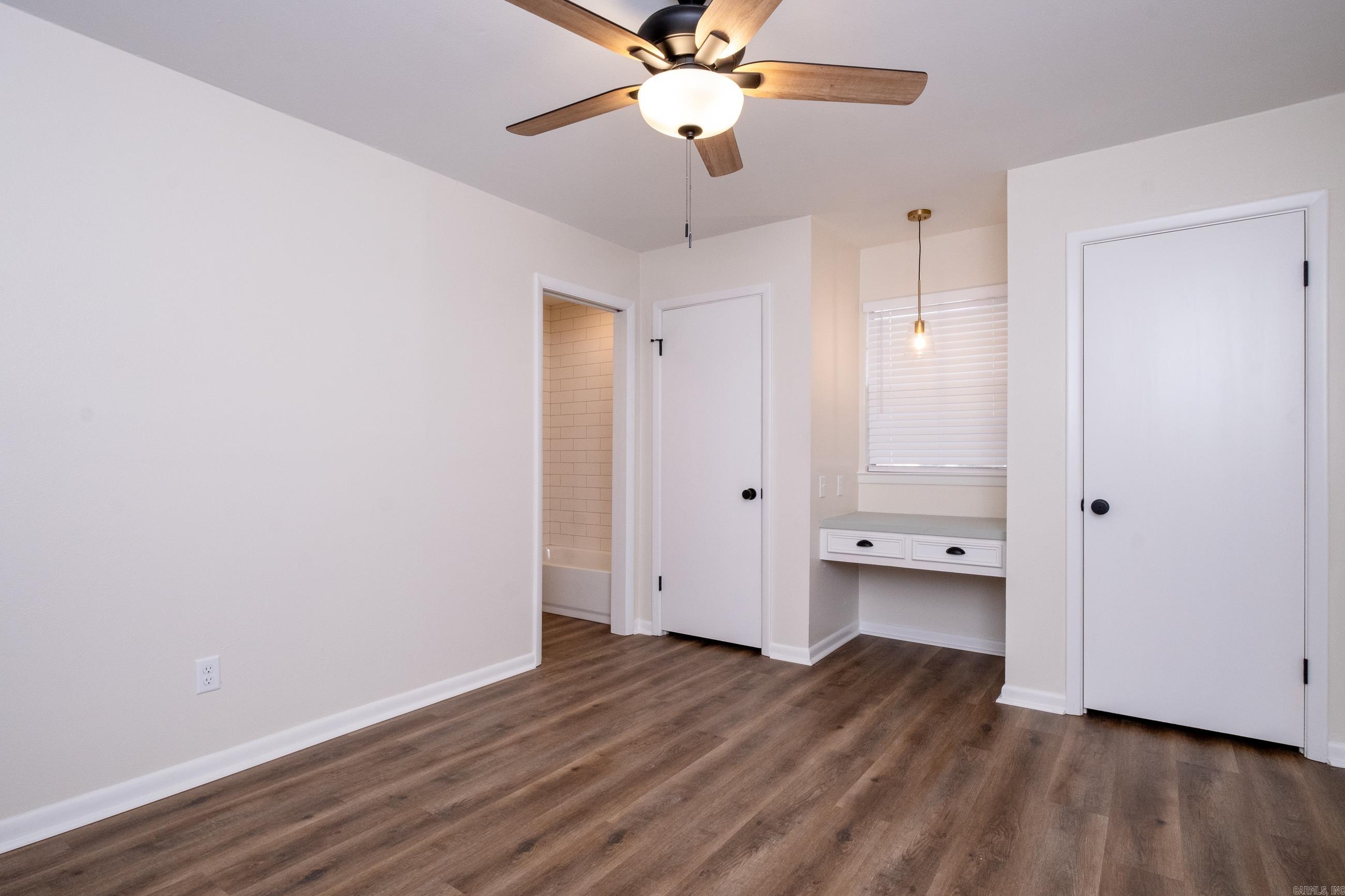 COLONY WEST - Residential