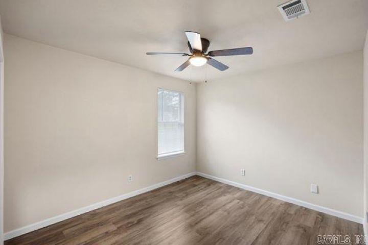 LAKEWOOD ESTATES - Residential
