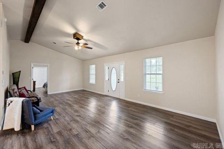 LAKEWOOD ESTATES - Residential