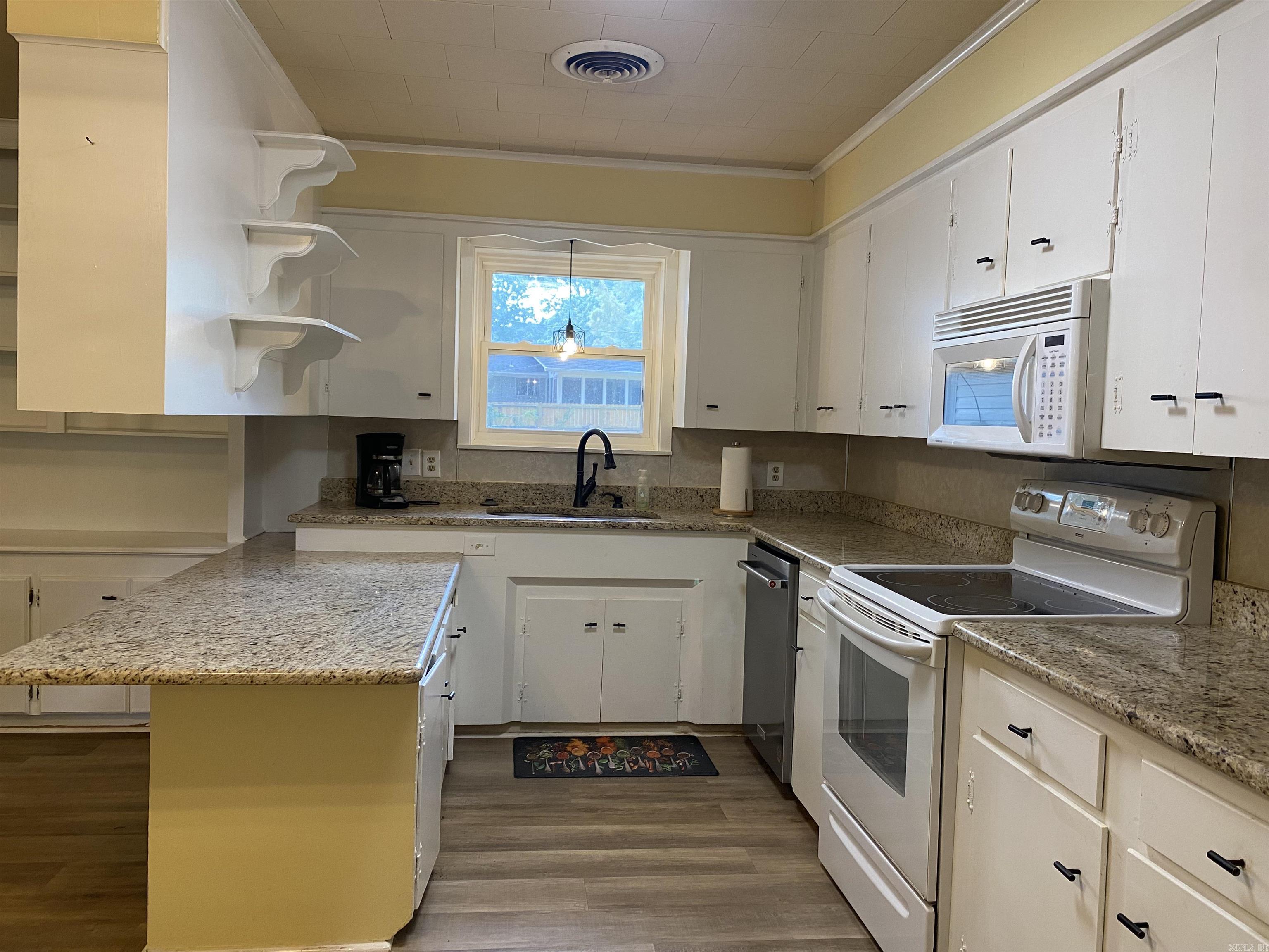 FOREST PARK G - Residential