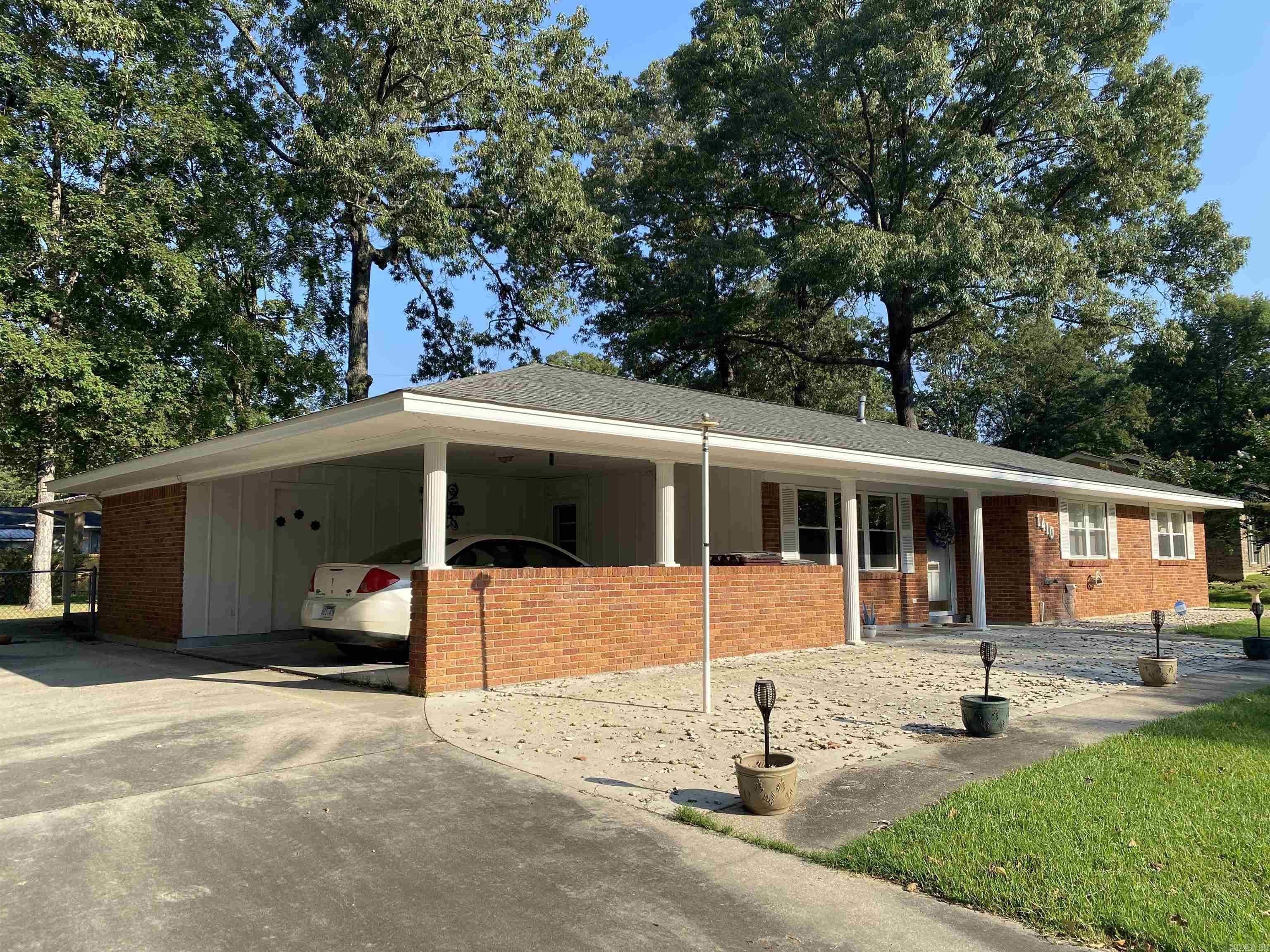 FOREST PARK G - Residential