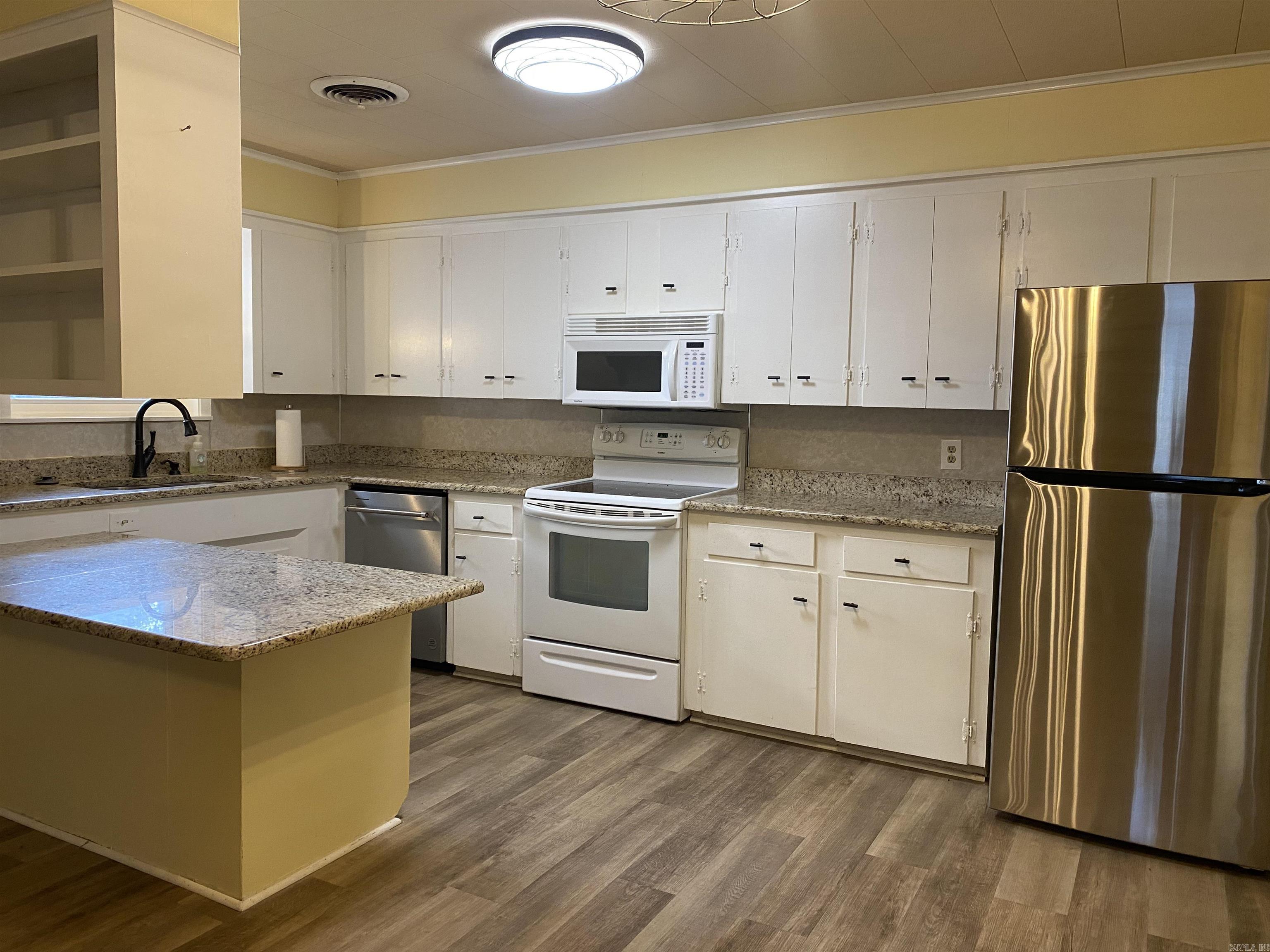 FOREST PARK G - Residential