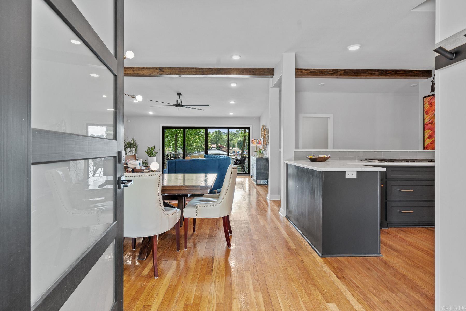 TWIN POINTS - Residential