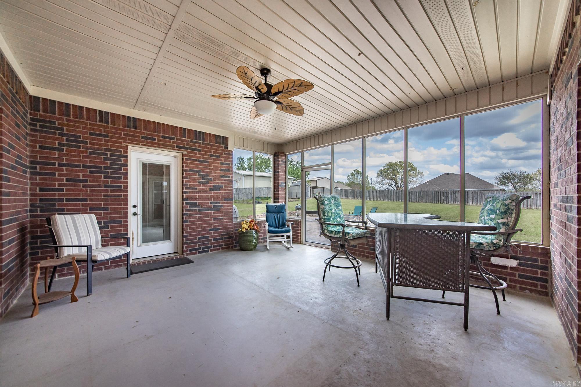 TRIPLE J ESTATES - Residential