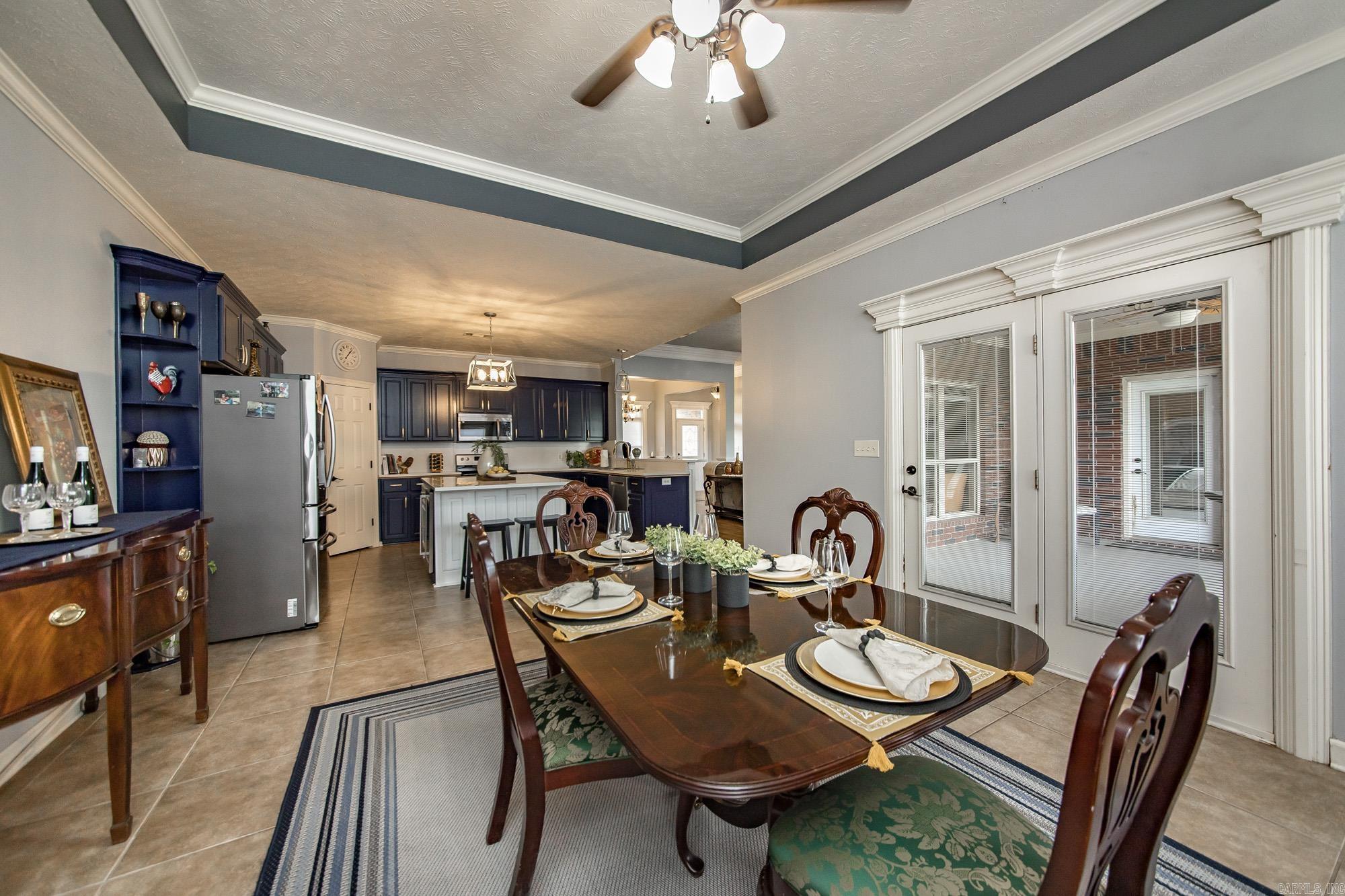 TRIPLE J ESTATES - Residential