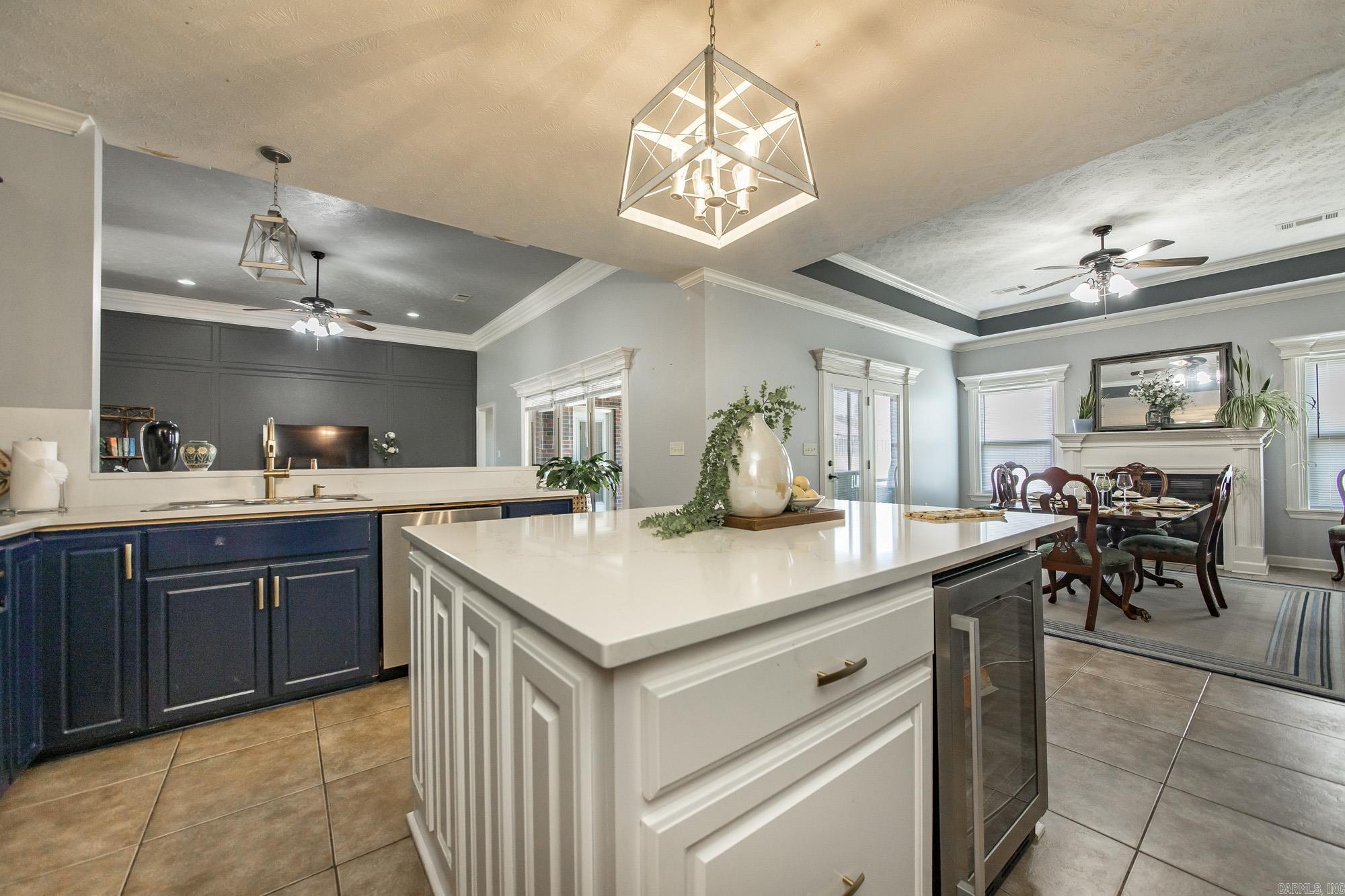 TRIPLE J ESTATES - Residential