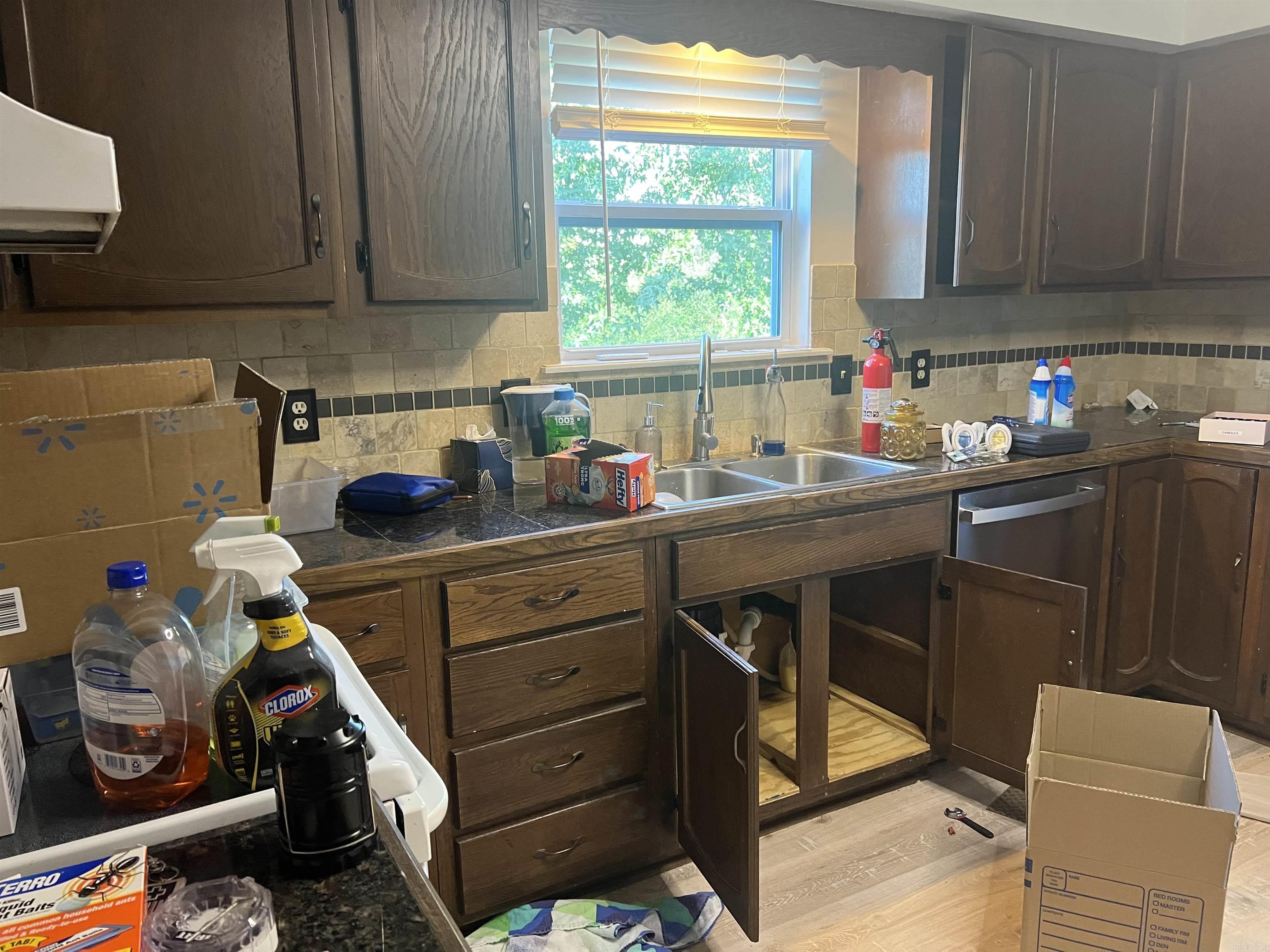 PARKWAY PLACE - Residential