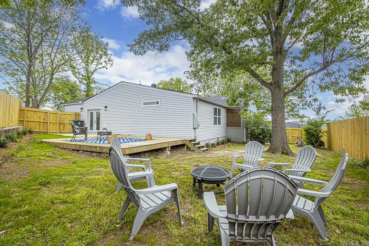 KINGWOOD PLACE - Residential