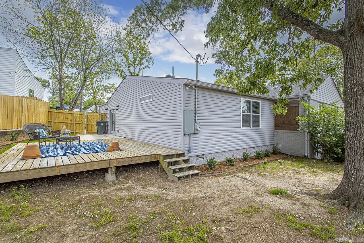 KINGWOOD PLACE - Residential