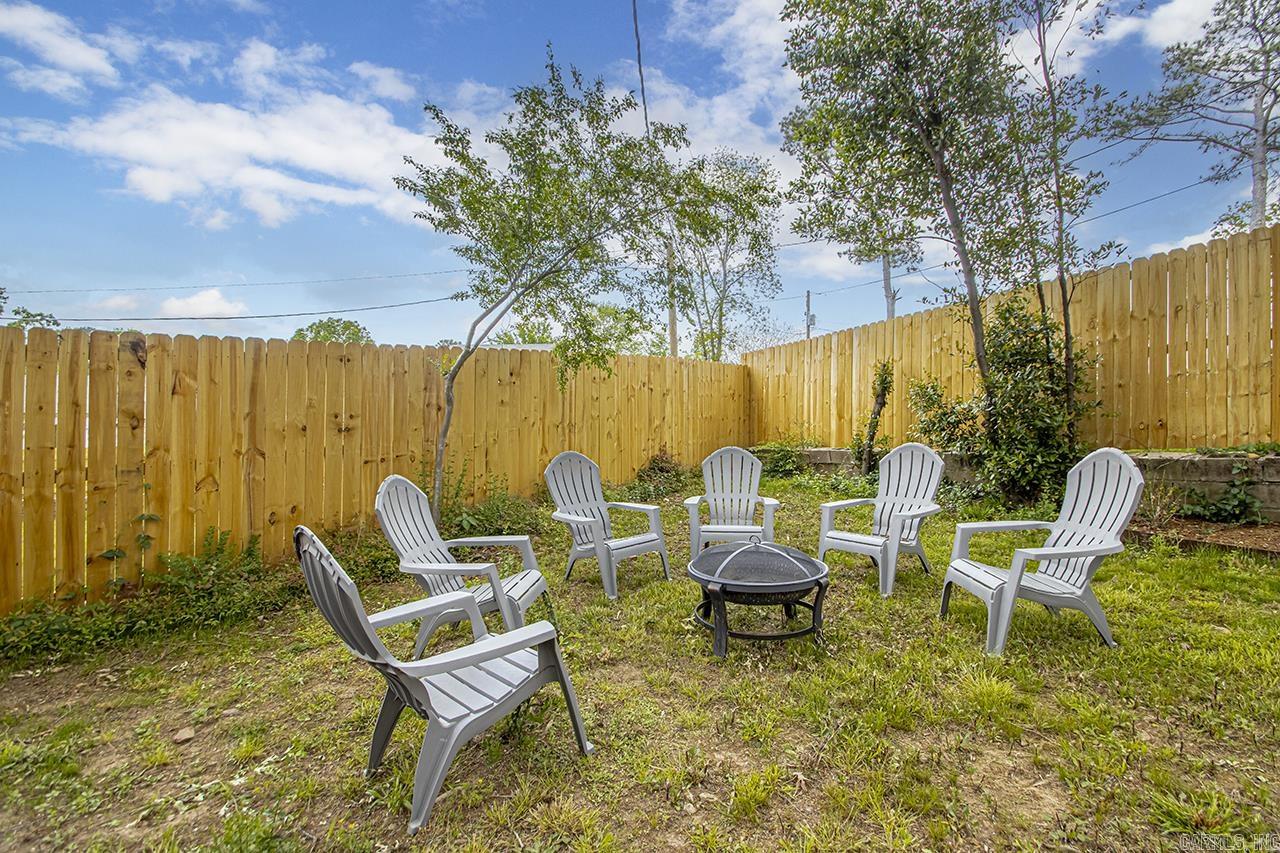 KINGWOOD PLACE - Residential