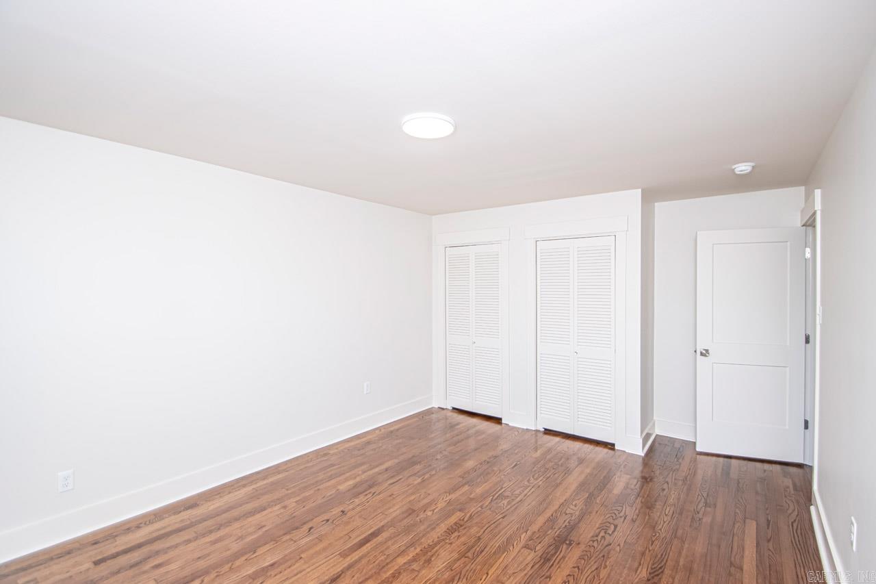 KINGWOOD PLACE - Residential