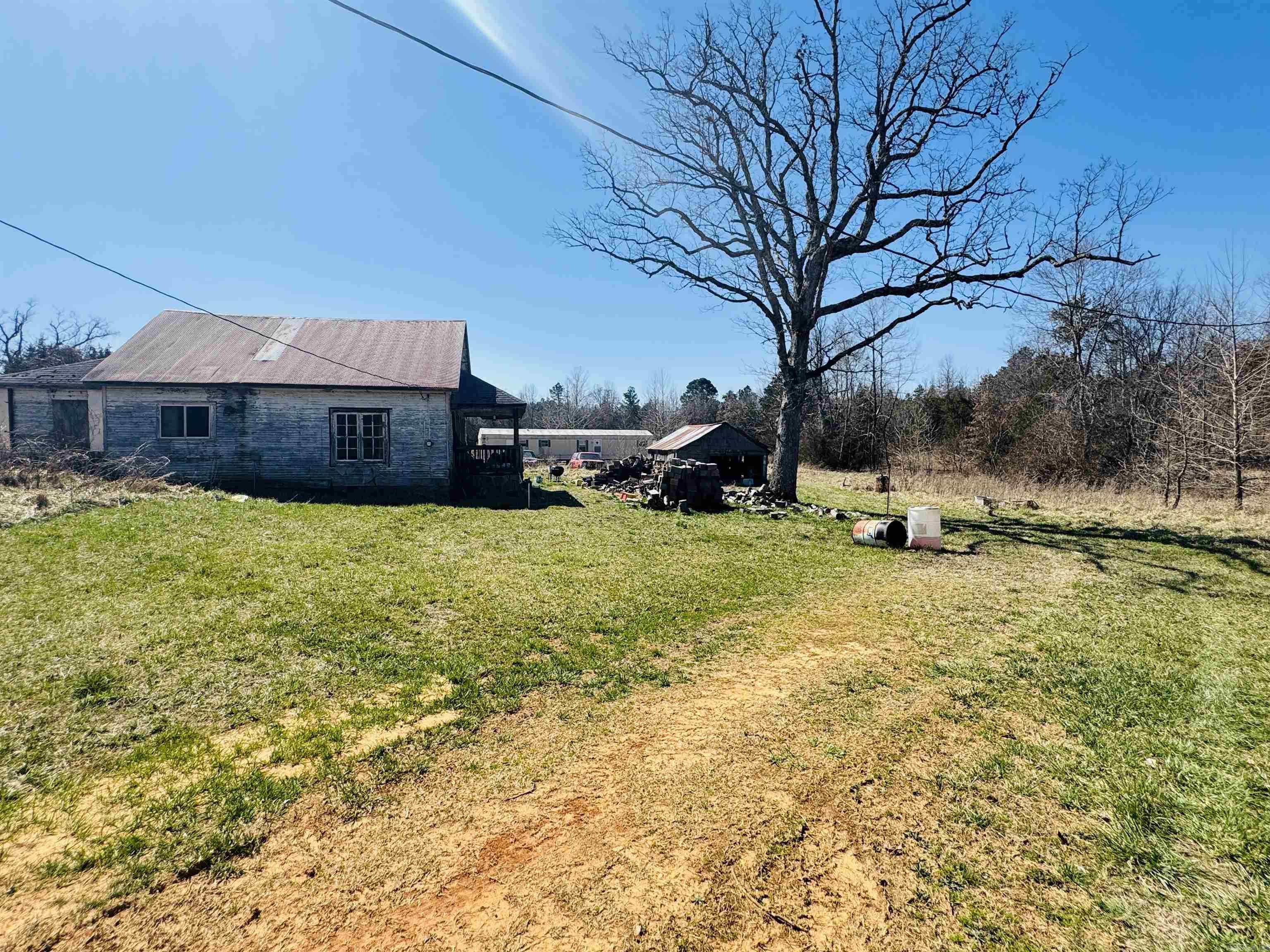 Metes & Bounds - Land