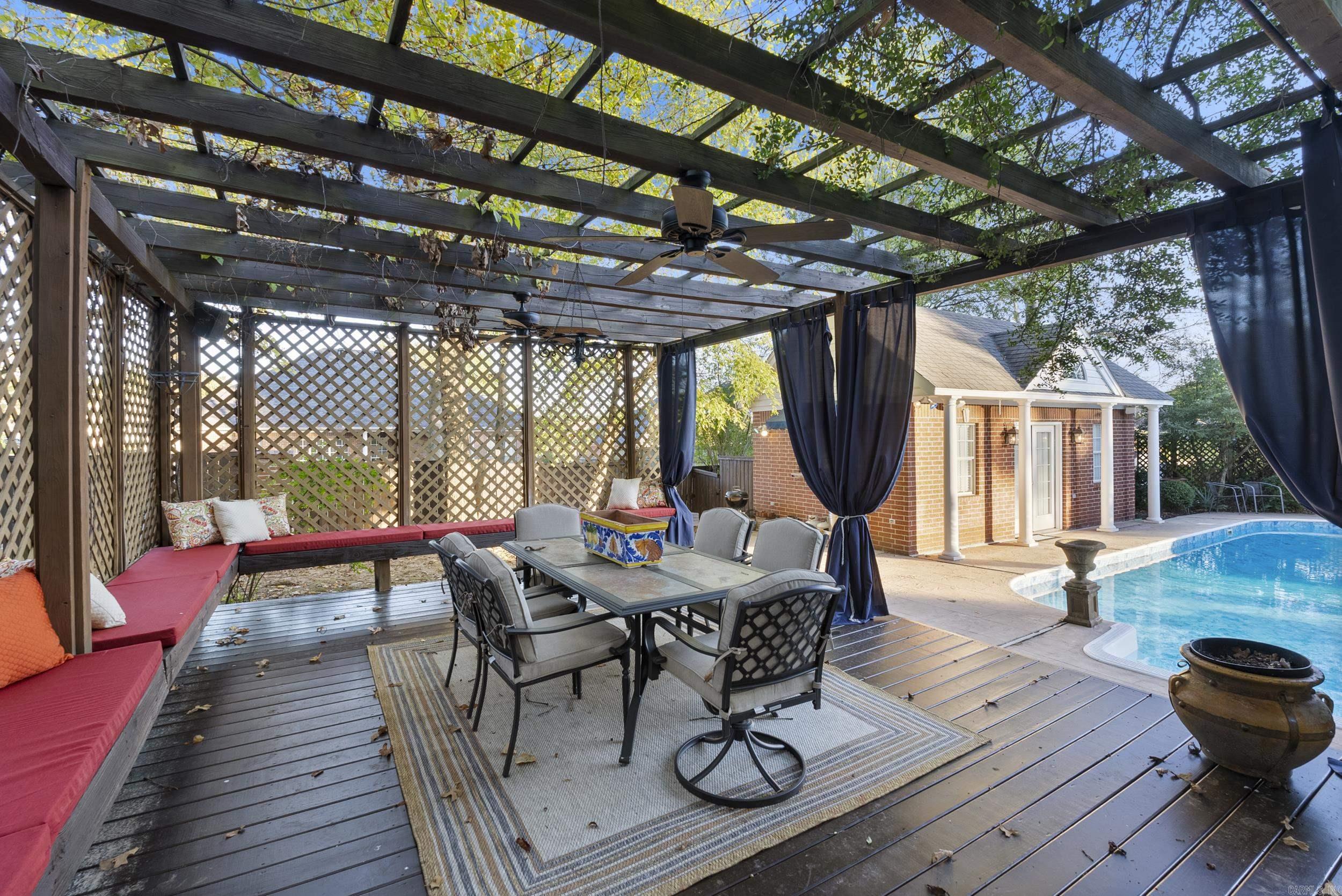 Nob Hill - Residential