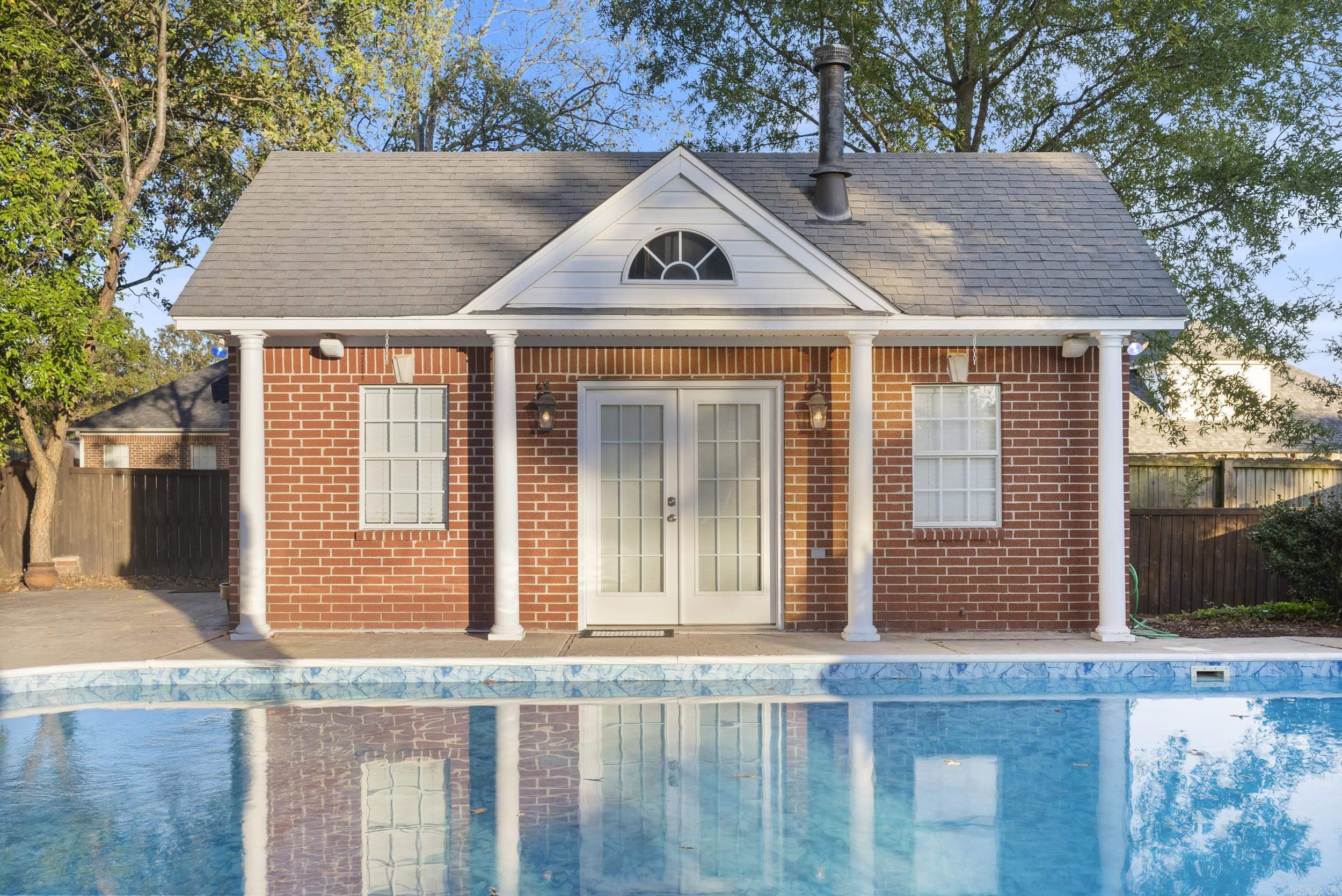 Nob Hill - Residential