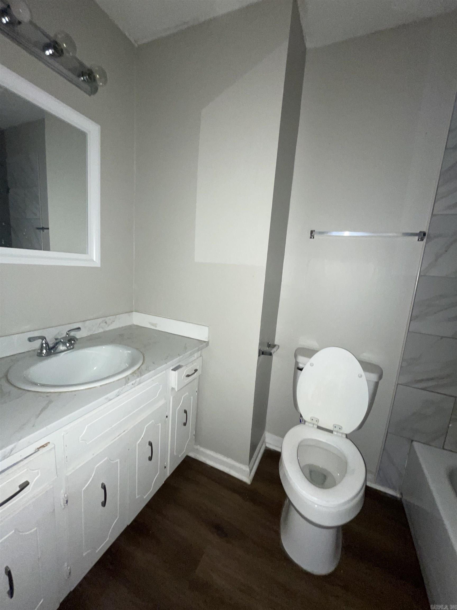 ANTHONY - Residential