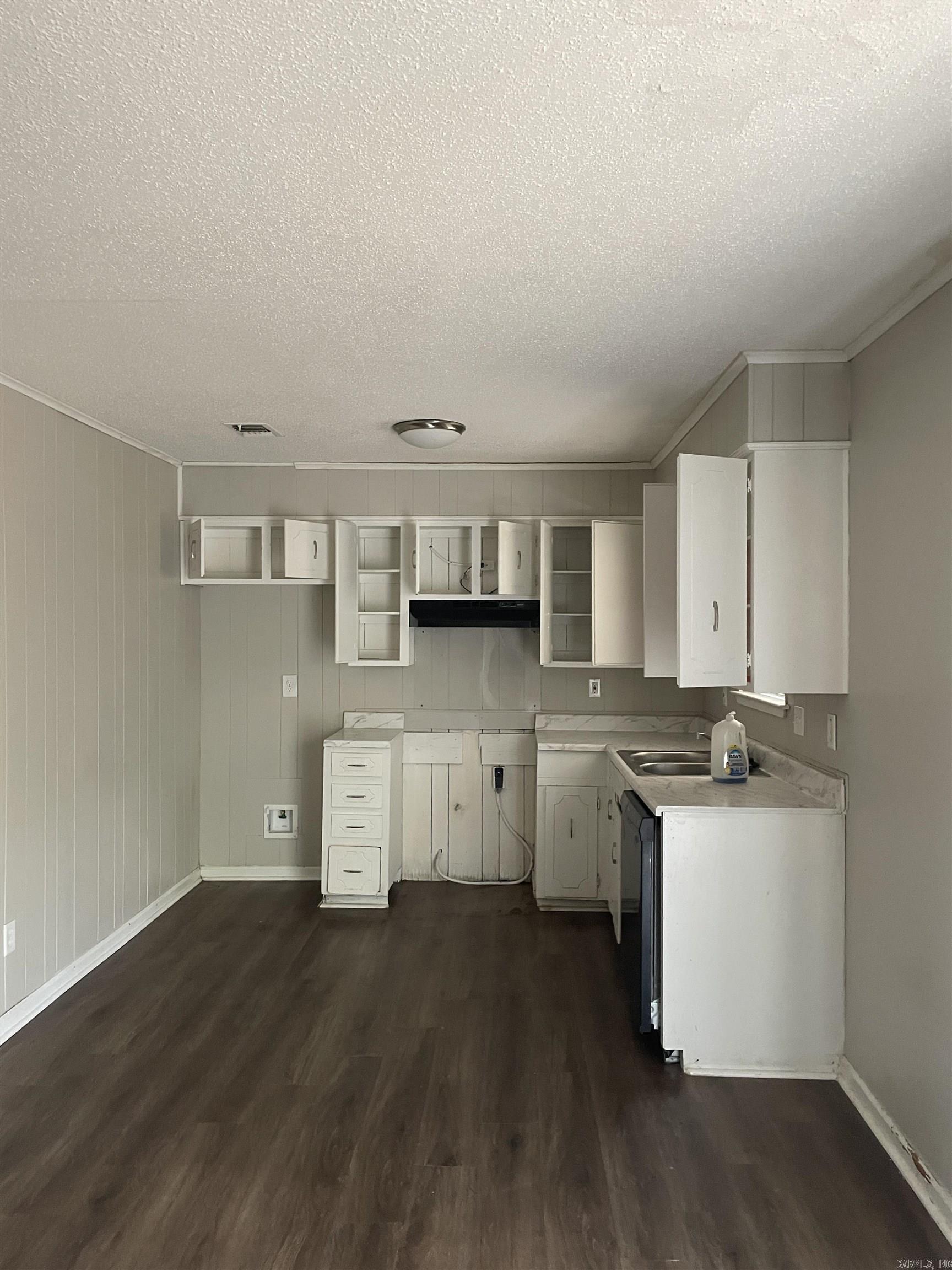 ANTHONY - Residential