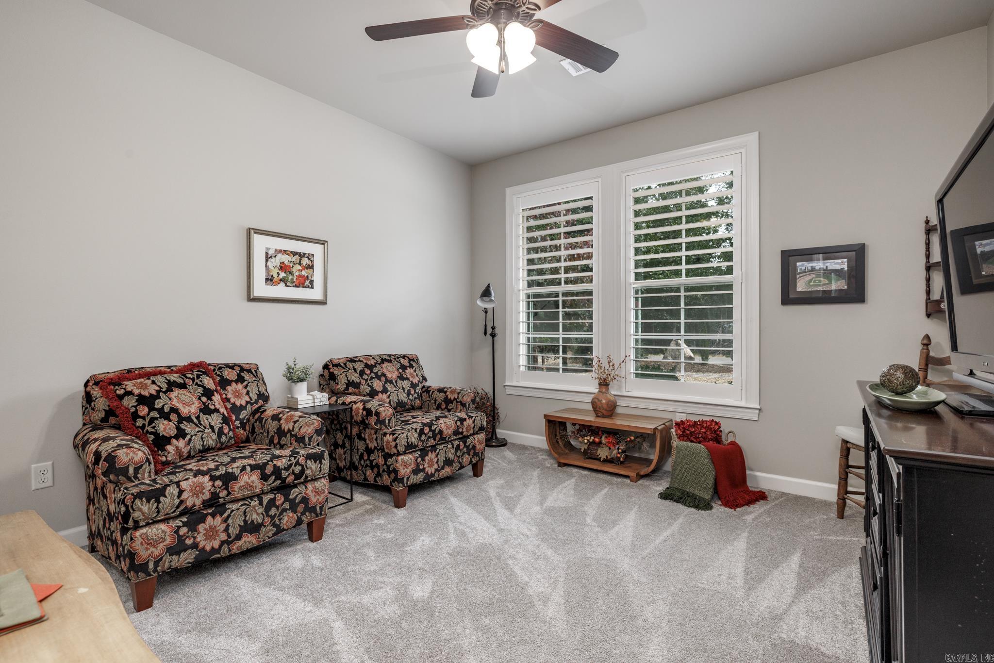 ISABELLA - Residential