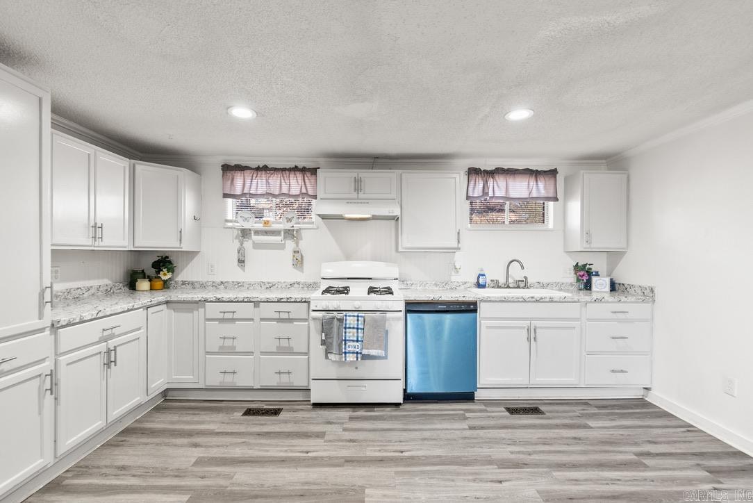 LONGVIEW - Residential