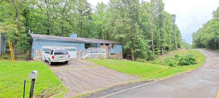 Welcome to the market this 2 bedroom 2 bathroom home located in Fairfield Bay! Located only a few minutes walk from the cliffs! This would be a great home for a lake getaway or for a new family! Come enjoy Fairfield Bay's ATV trails, the community pools, and of course Greers Ferry lake! Come see it today!