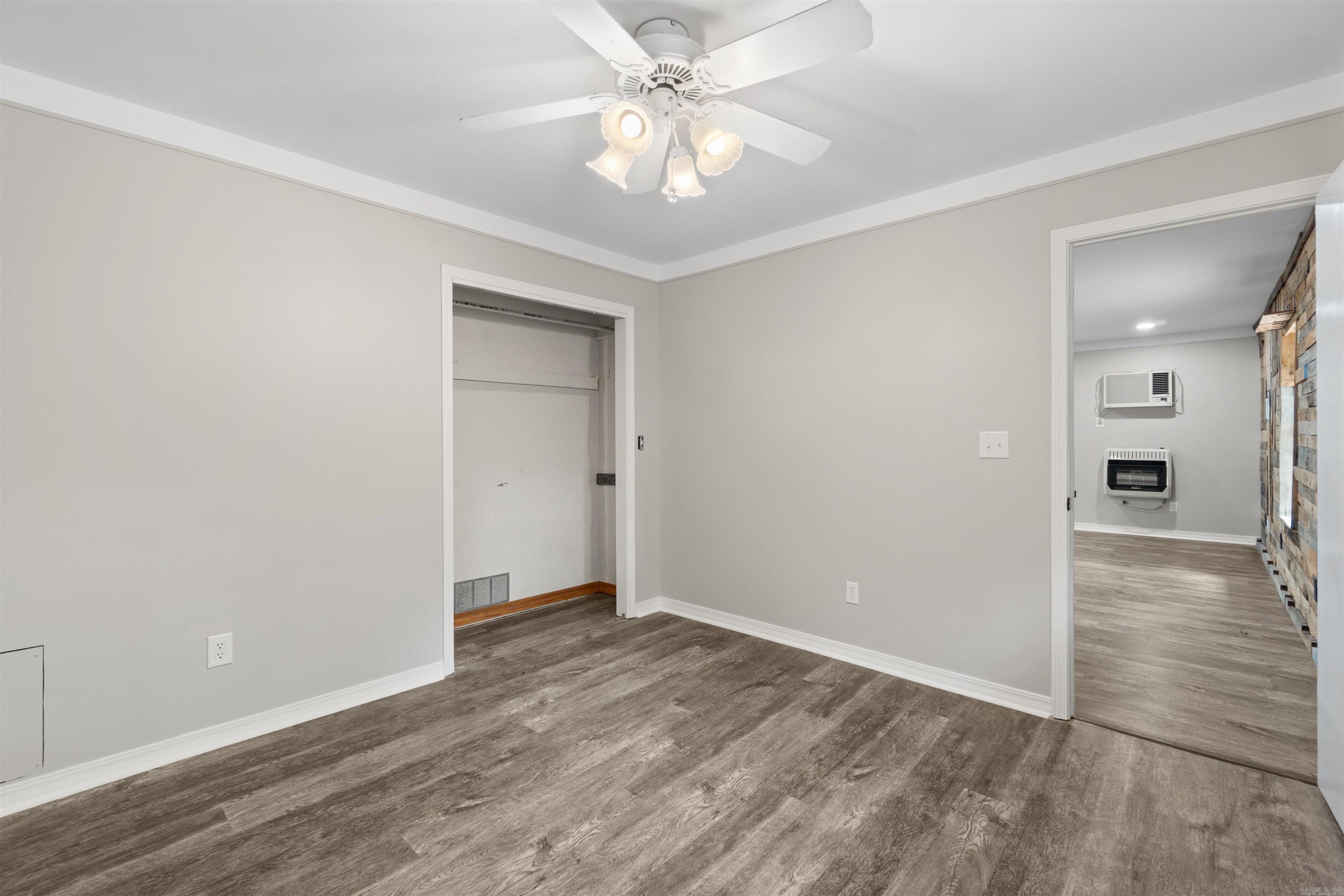 Dennis - Residential