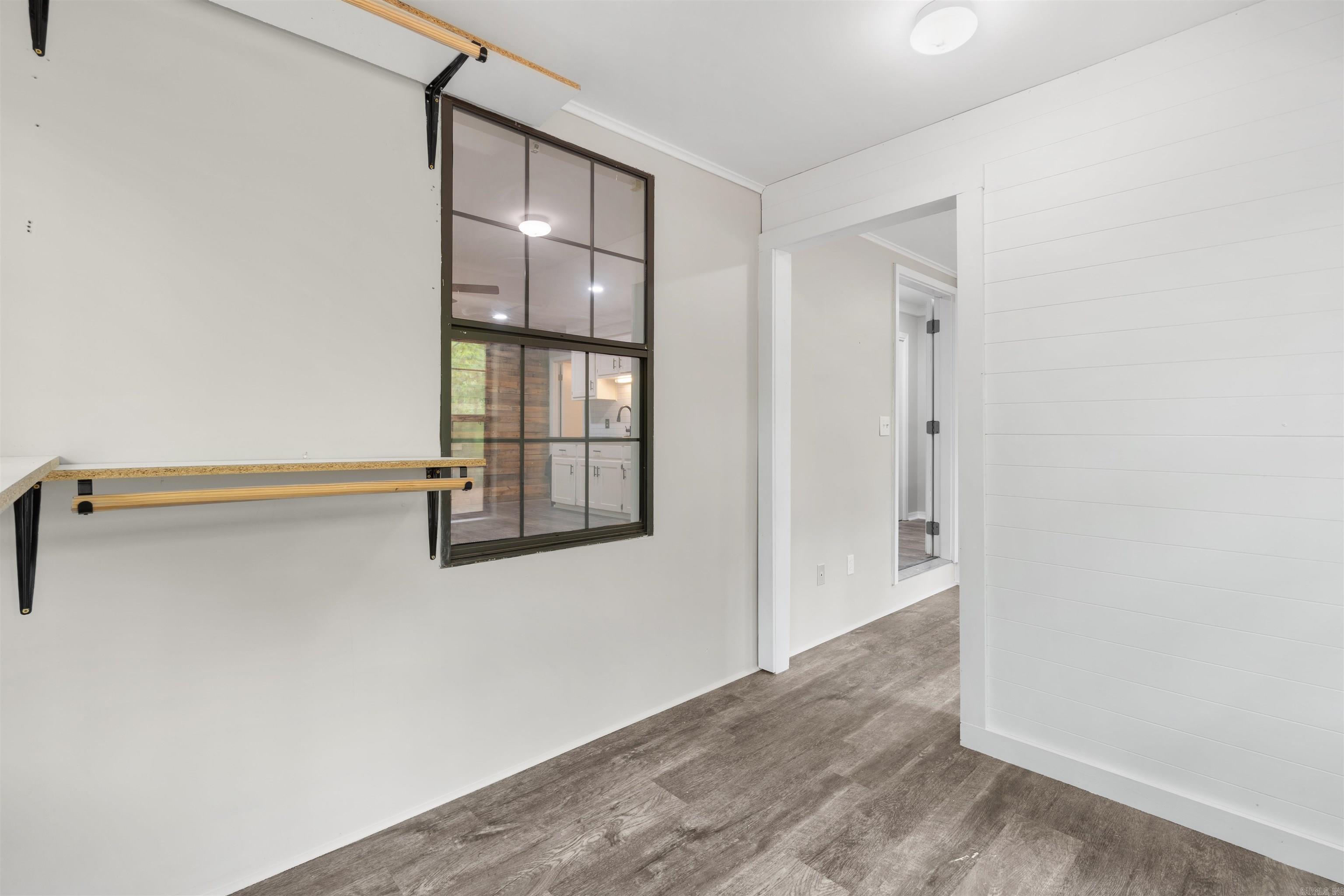 Dennis - Residential