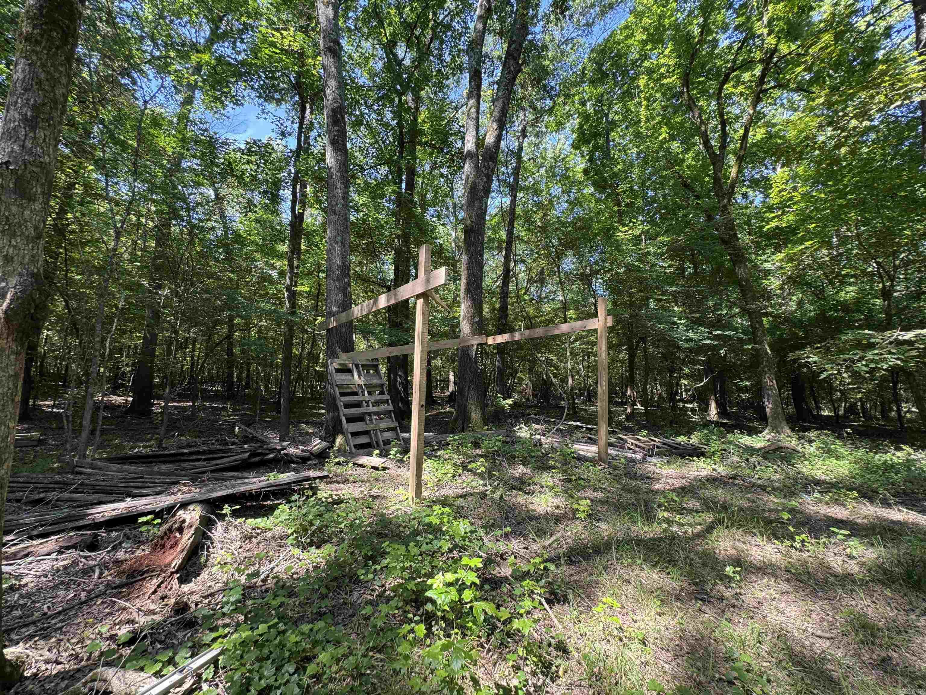Cadron Creek - Land
