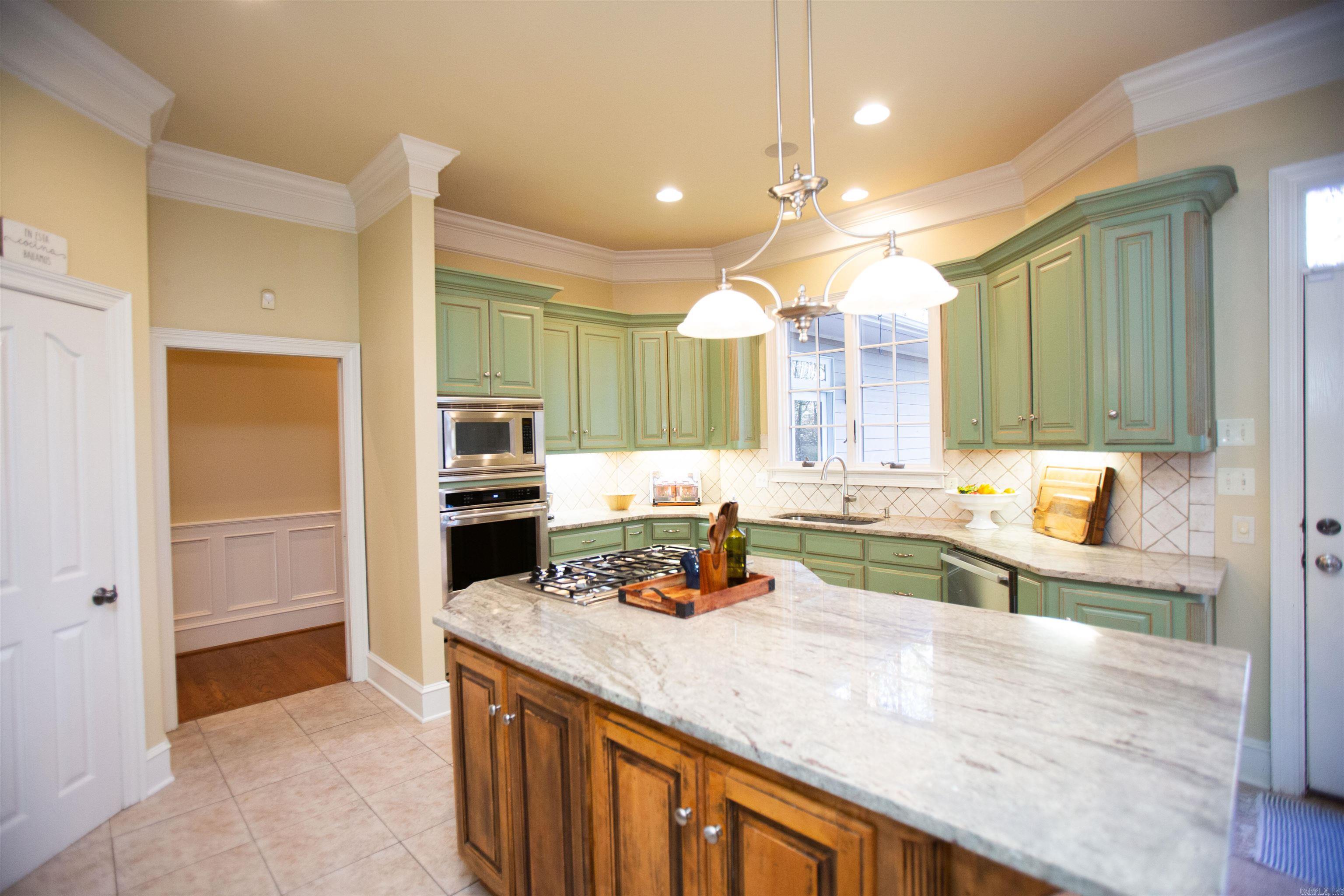 CHENAL VALLEY WITRY COURT - Residential Lease