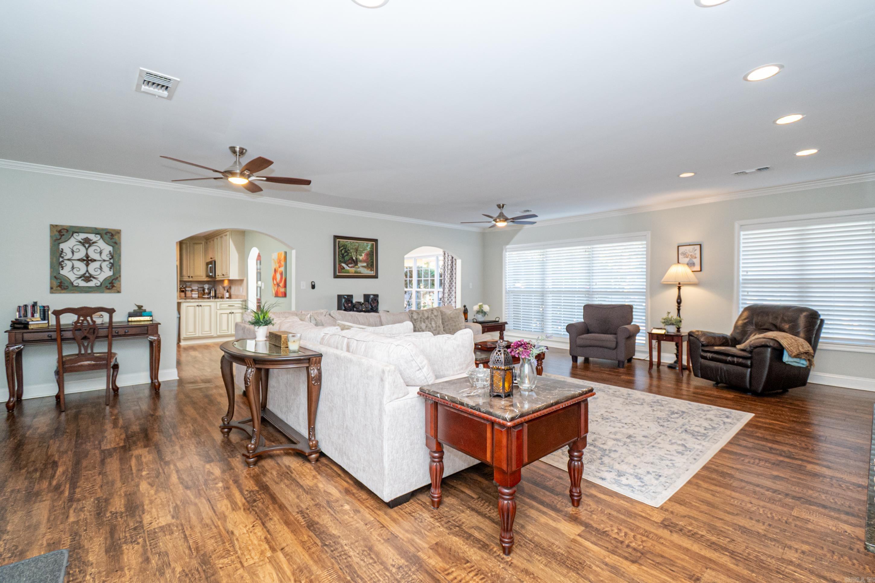 THOMPSON HEIGHTS 2ND S-D - Residential