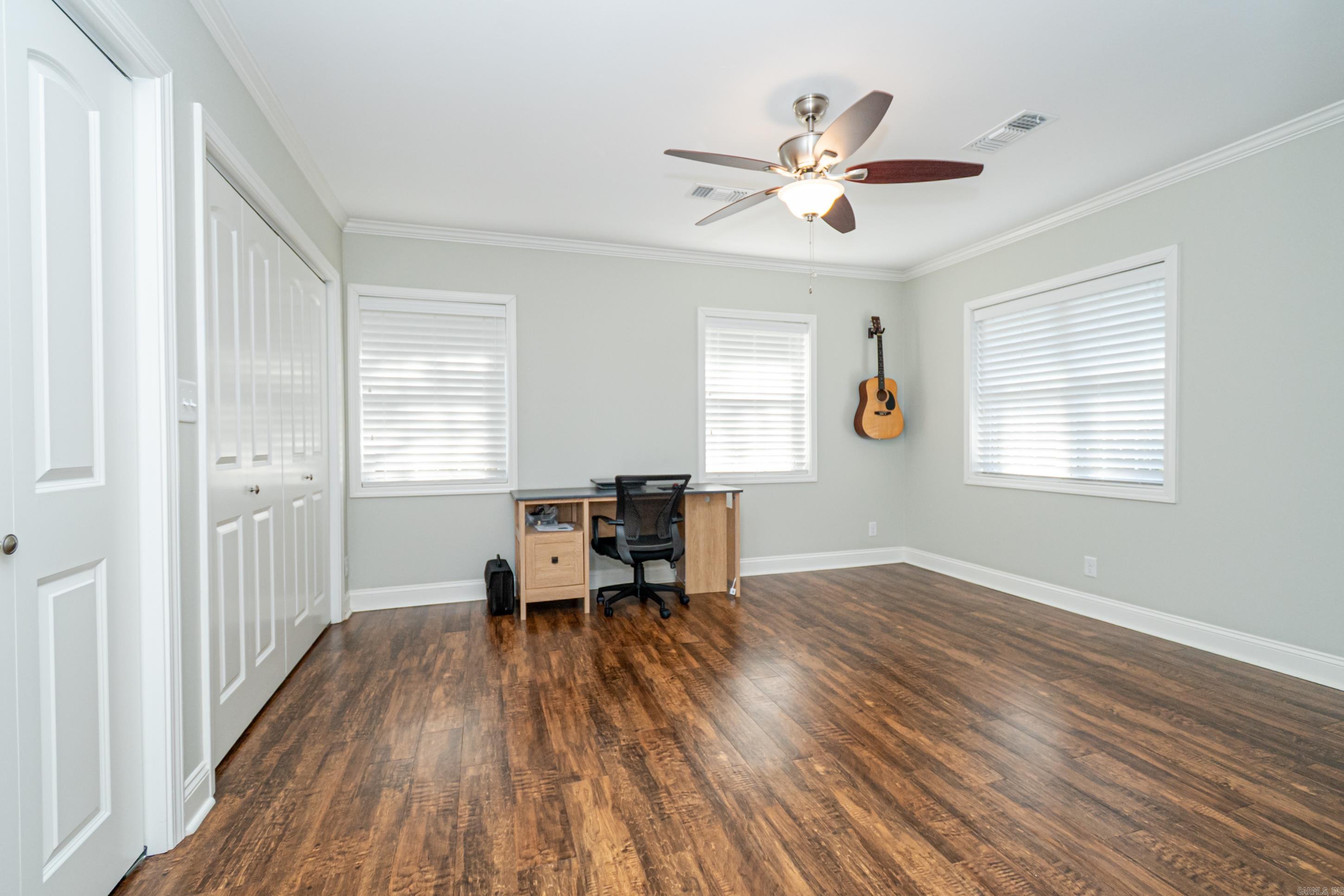 THOMPSON HEIGHTS 2ND S-D - Residential