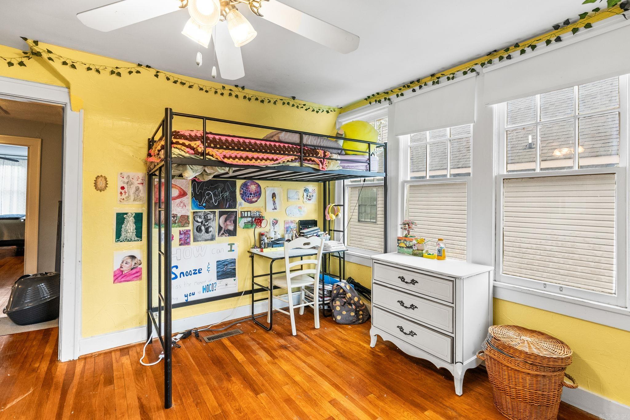 OAK FOREST - Residential