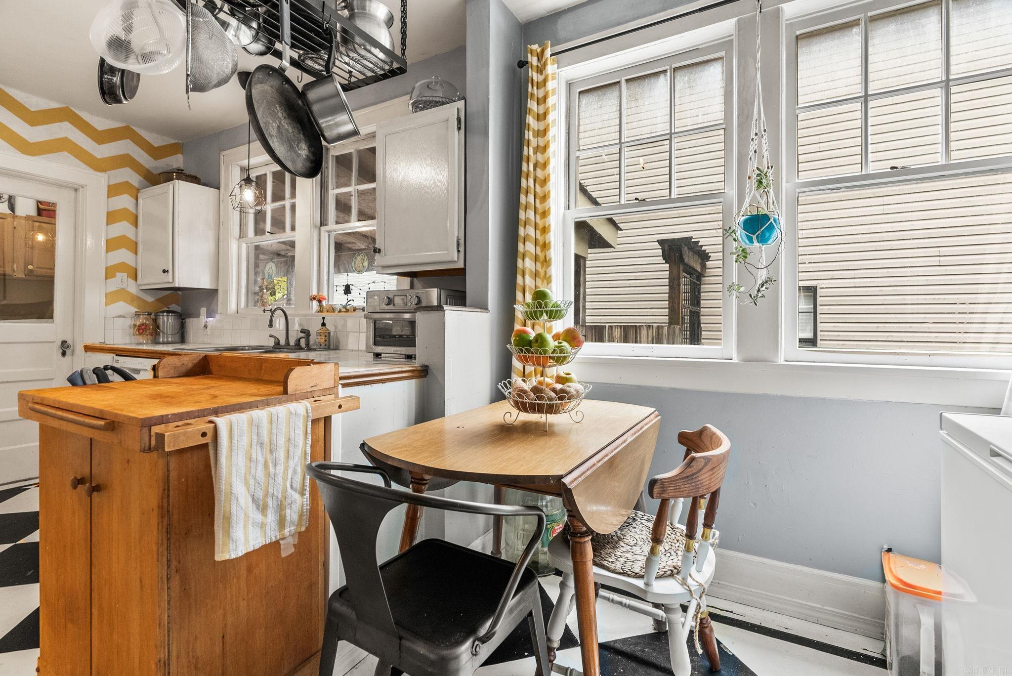 OAK FOREST - Residential