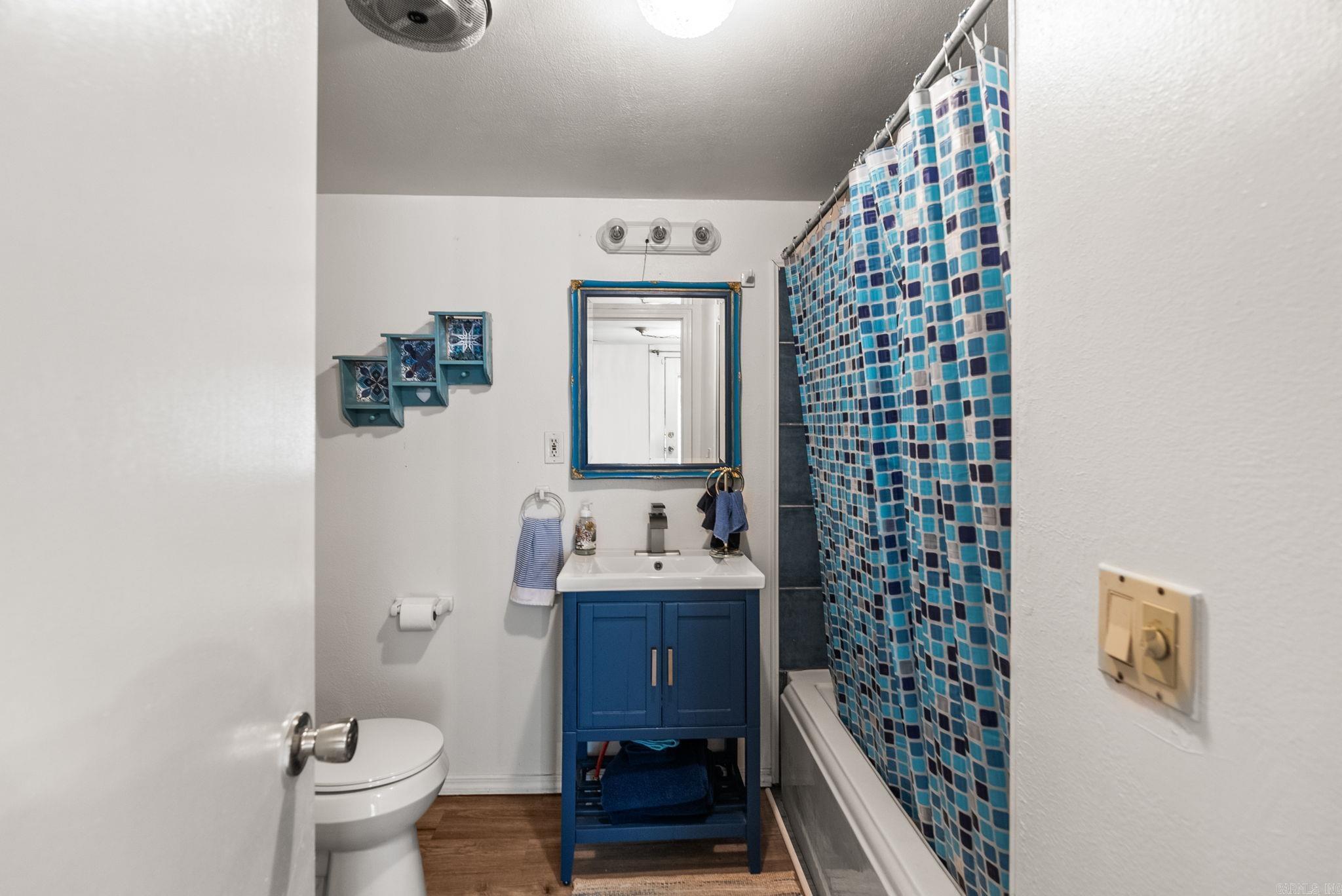 OAK FOREST - Residential