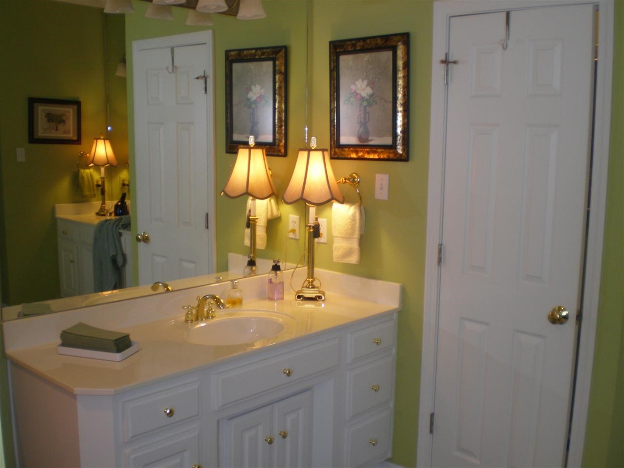 CHENAL VALLEY DUQUESNE COMMUNITY - Residential