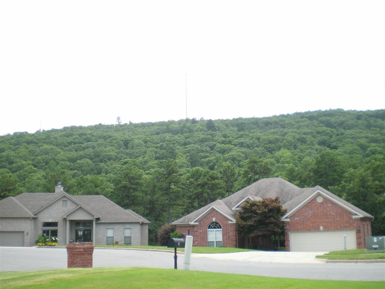 CHENAL VALLEY DUQUESNE COMMUNITY - Residential