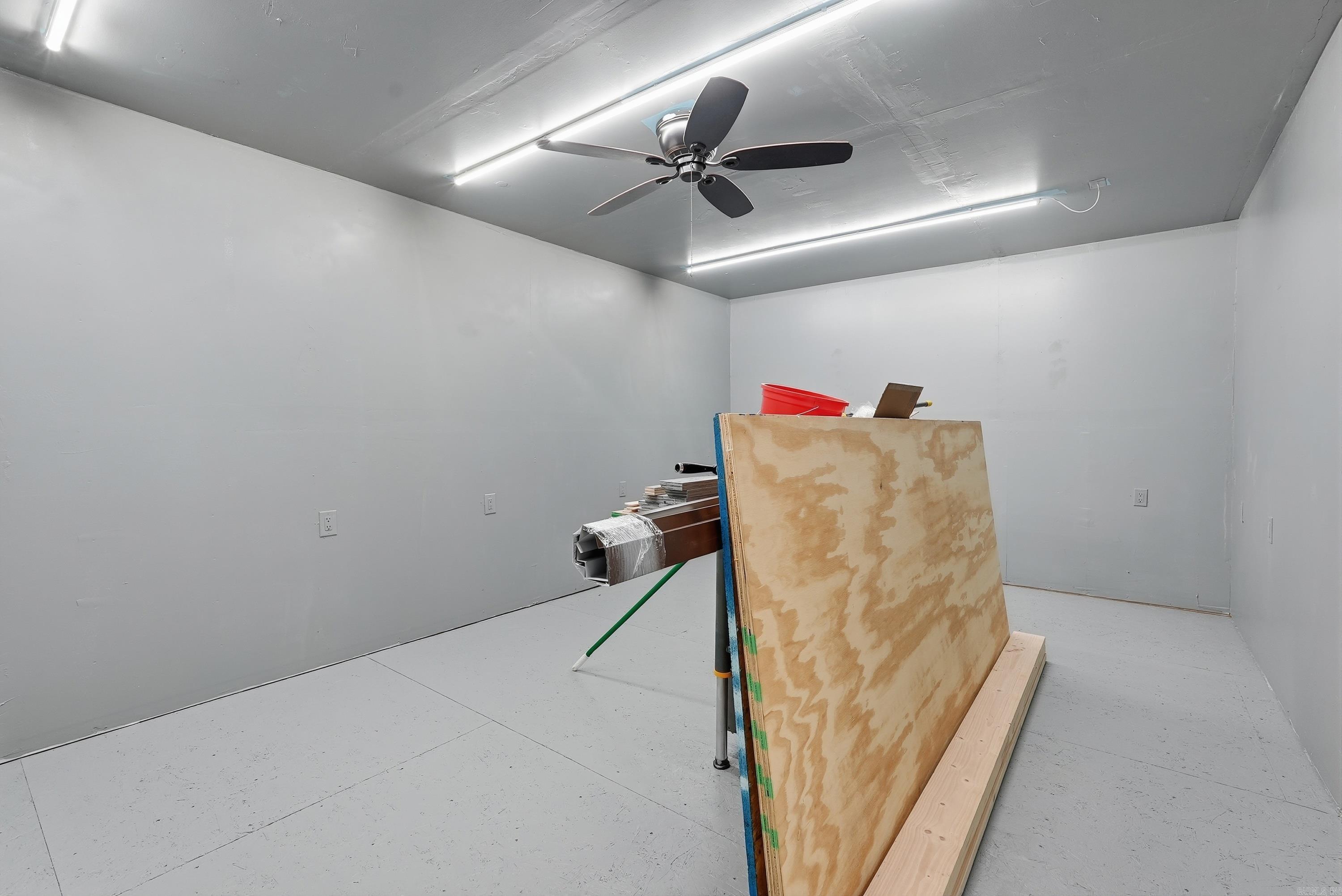 COLONY WEST ADDN - Residential