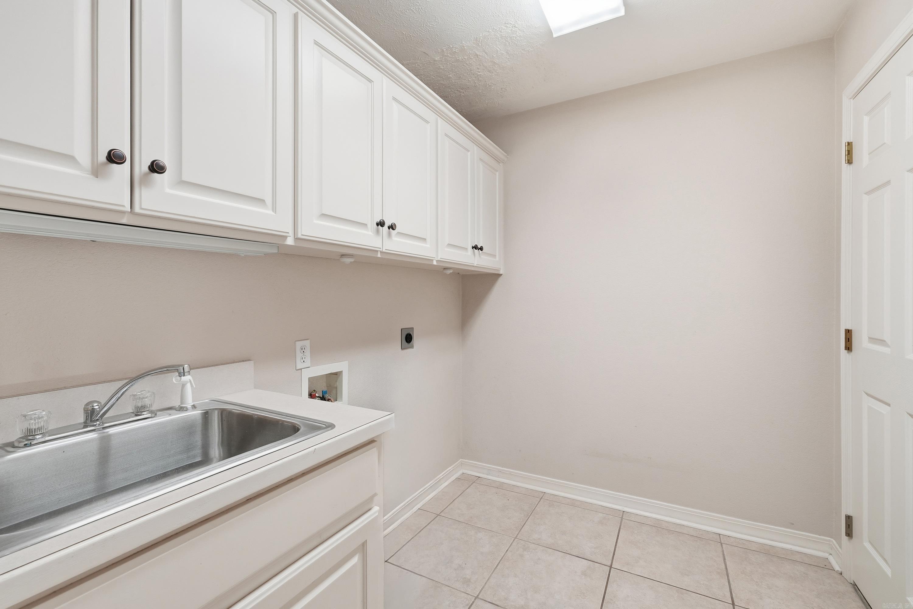 COLONY WEST ADDN - Residential