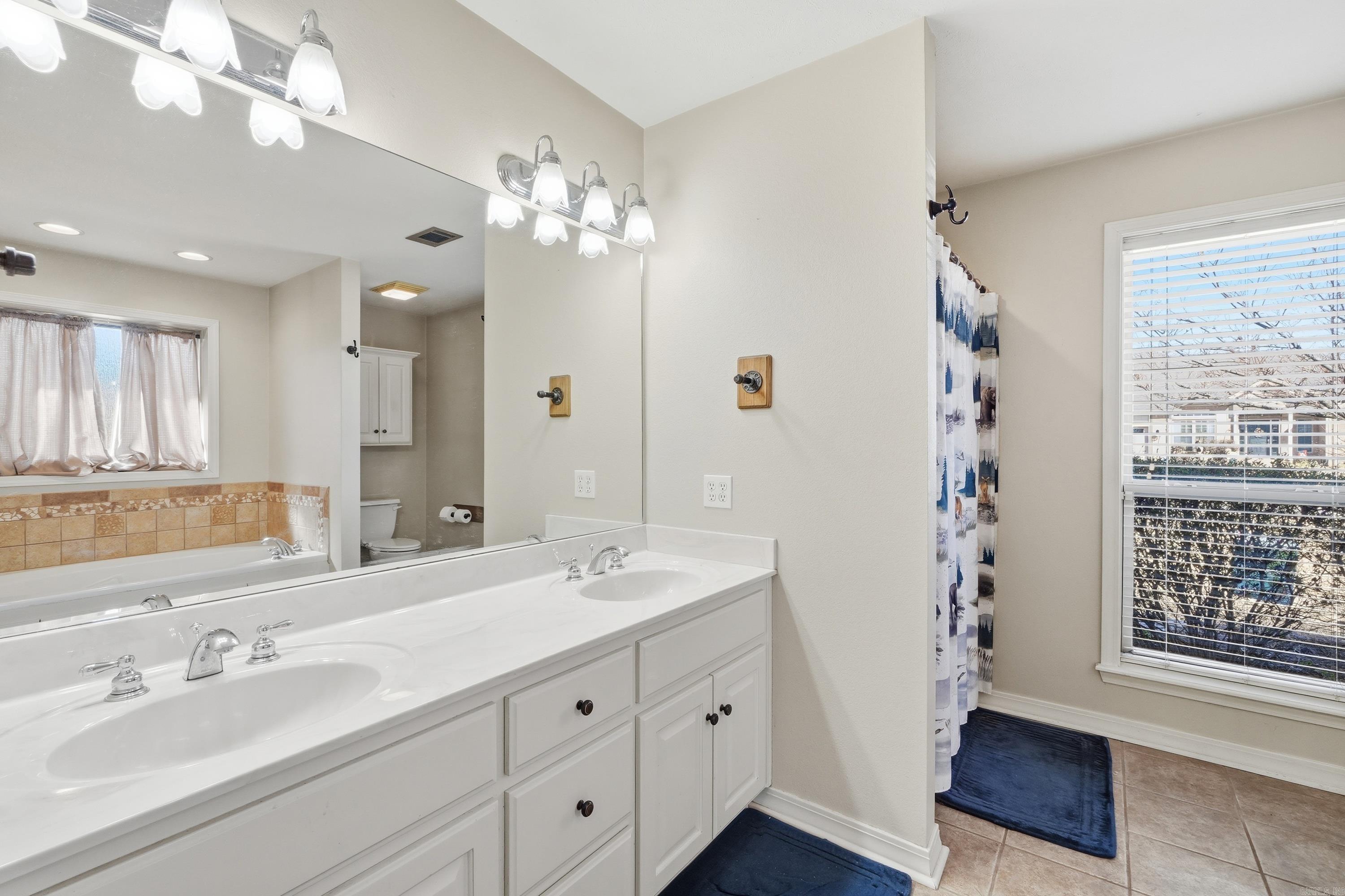 COLONY WEST ADDN - Residential